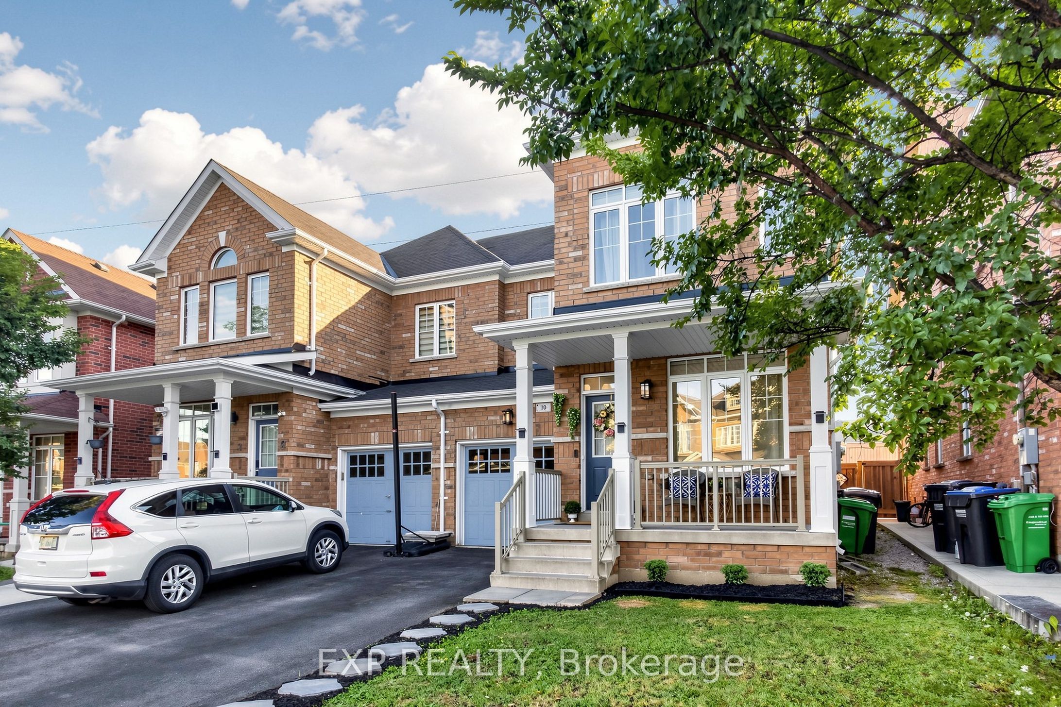 10 Borrelli Drive, Brampton, ON L6Y 5W9 photo 3