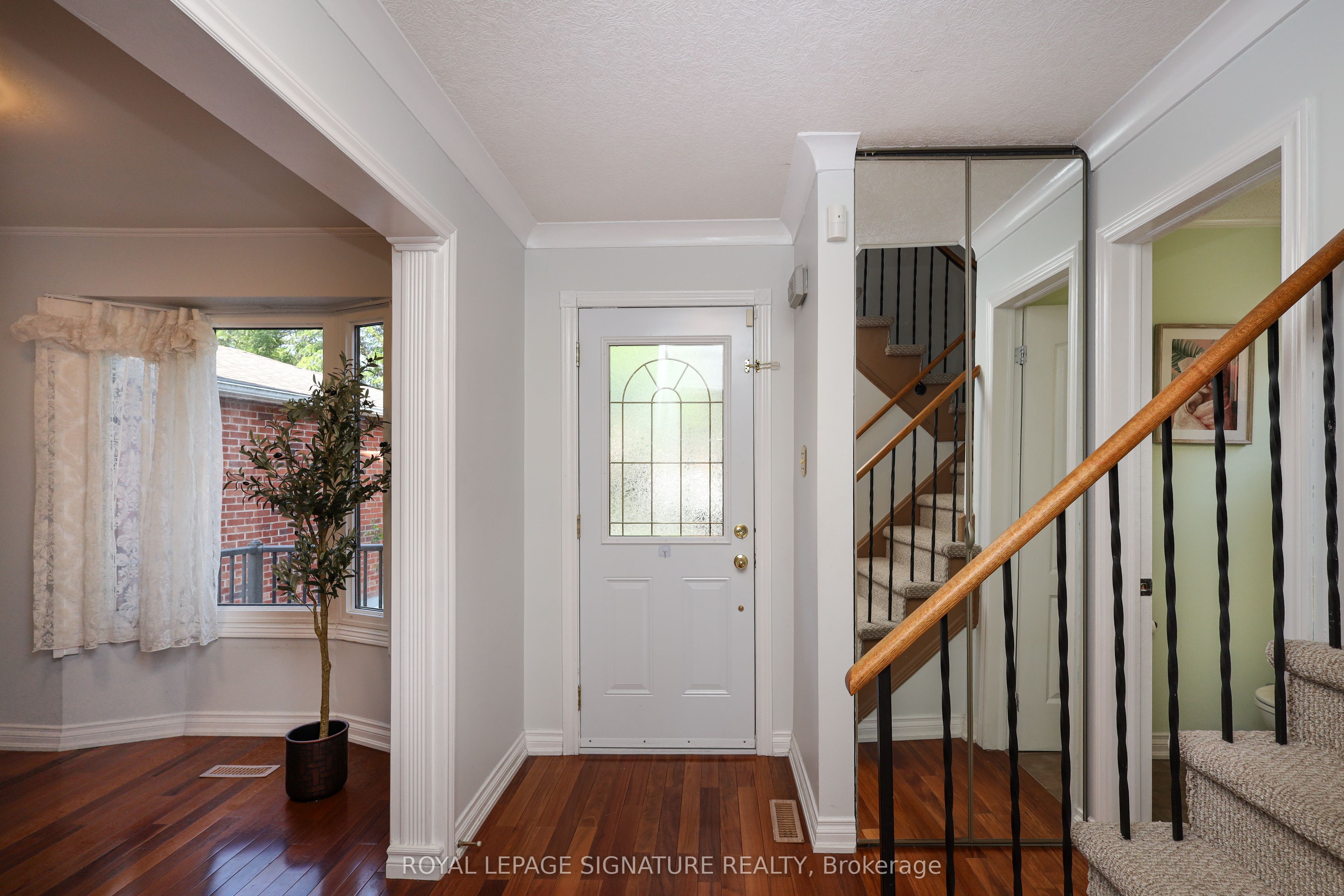 37 Oleander Crescent, Brampton, ON L6Z 2C1 photo 5