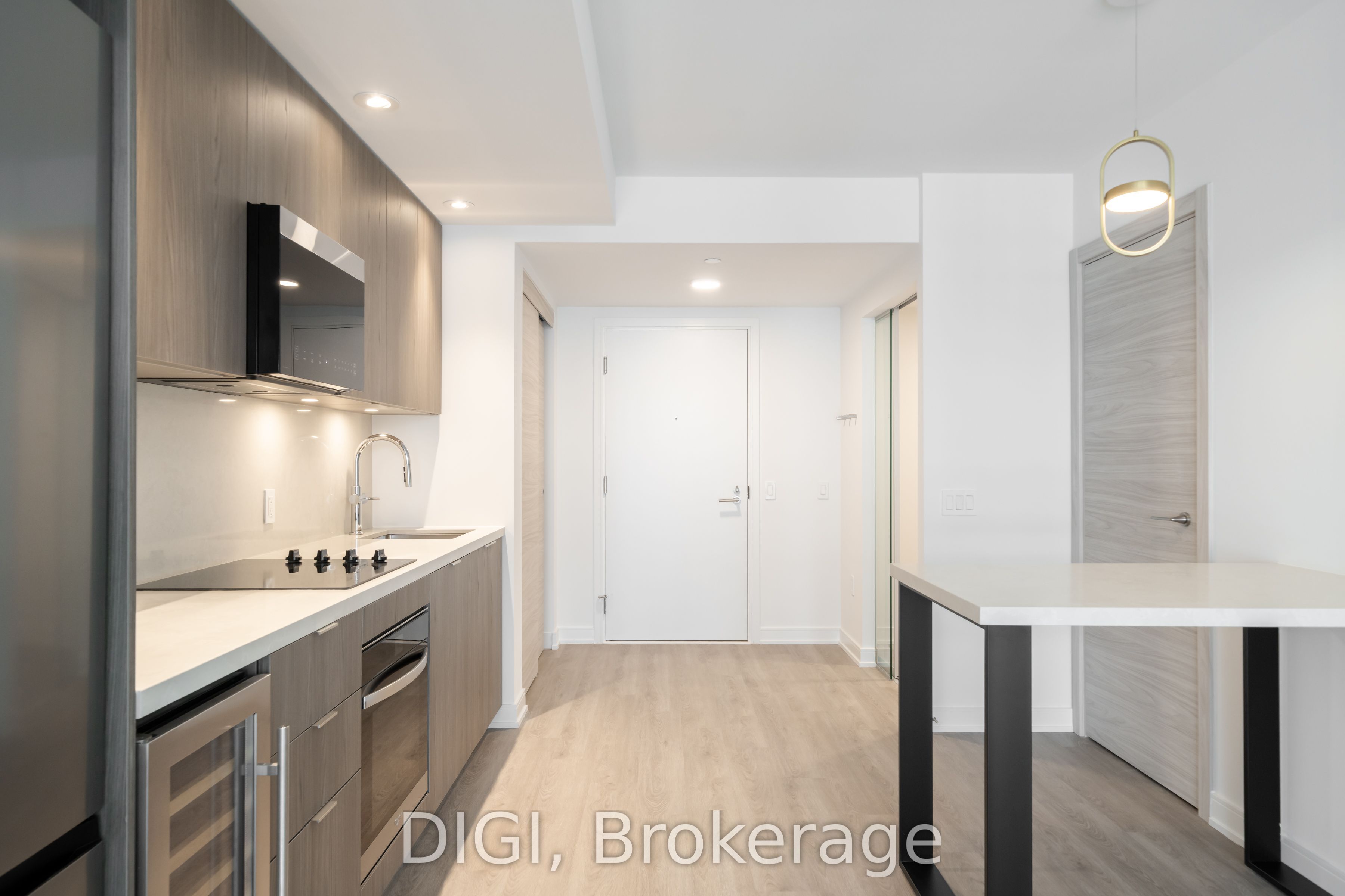 485 Perth Avenue E725, Toronto, ON M6N 0B9 photo 5