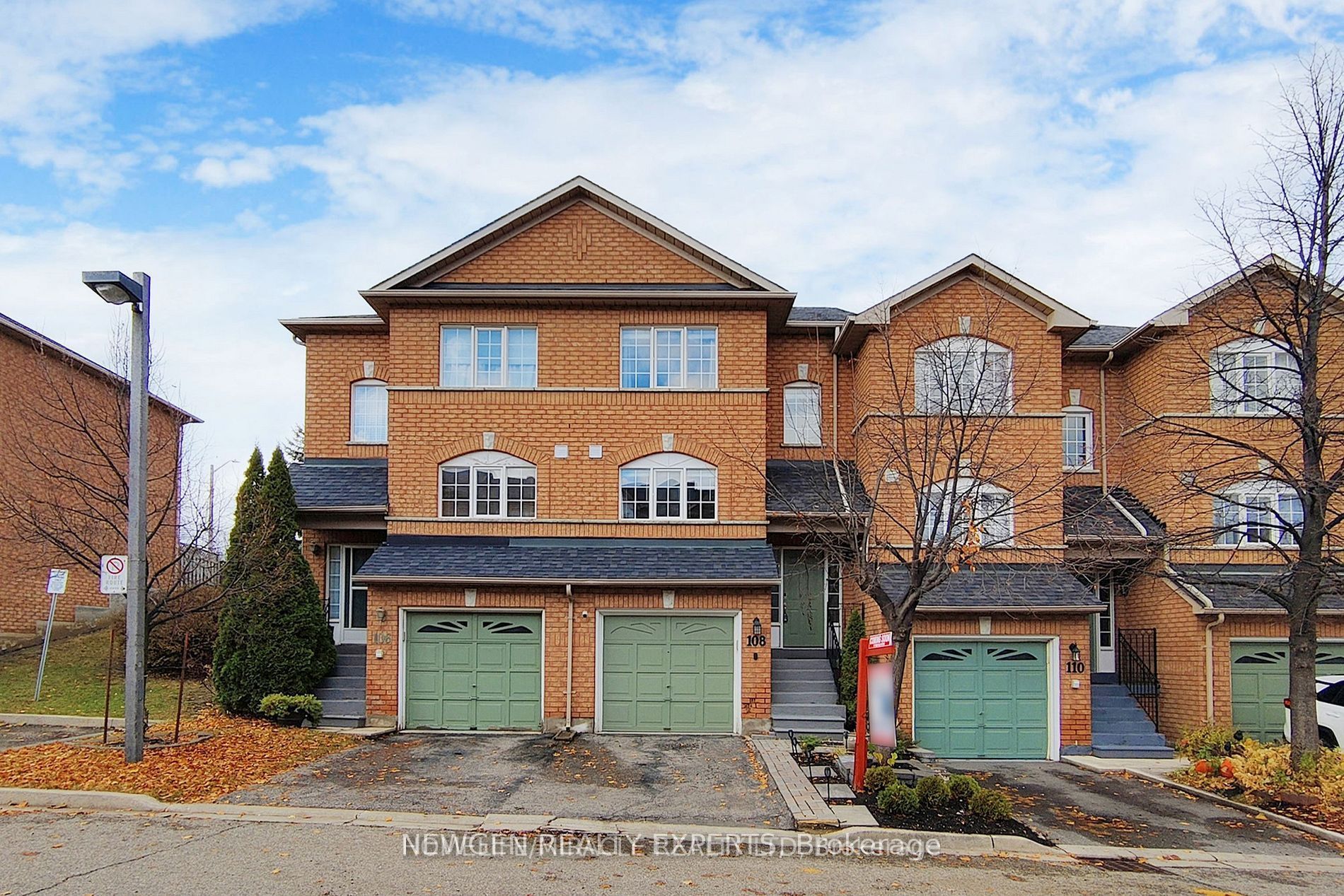 57 Brickyard Way 108, Brampton, ON L6V 4M3