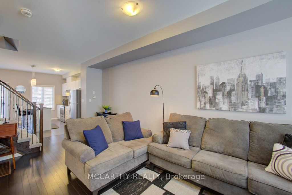 60 First Street 14, Orangeville, ON L9W 2E4 photo 3