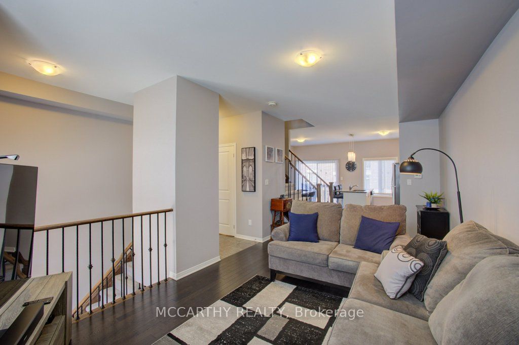 60 First Street 14, Orangeville, ON L9W 2E4 photo 4