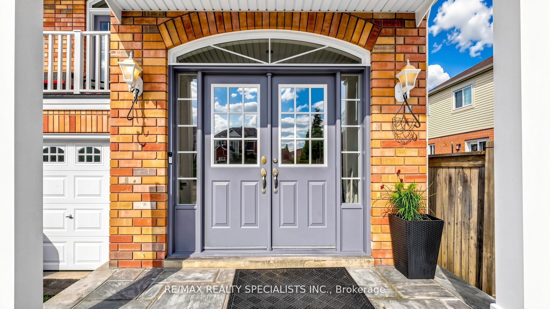 193 Queen Mary Drive, Brampton, ON L7A 1Y3 photo 4