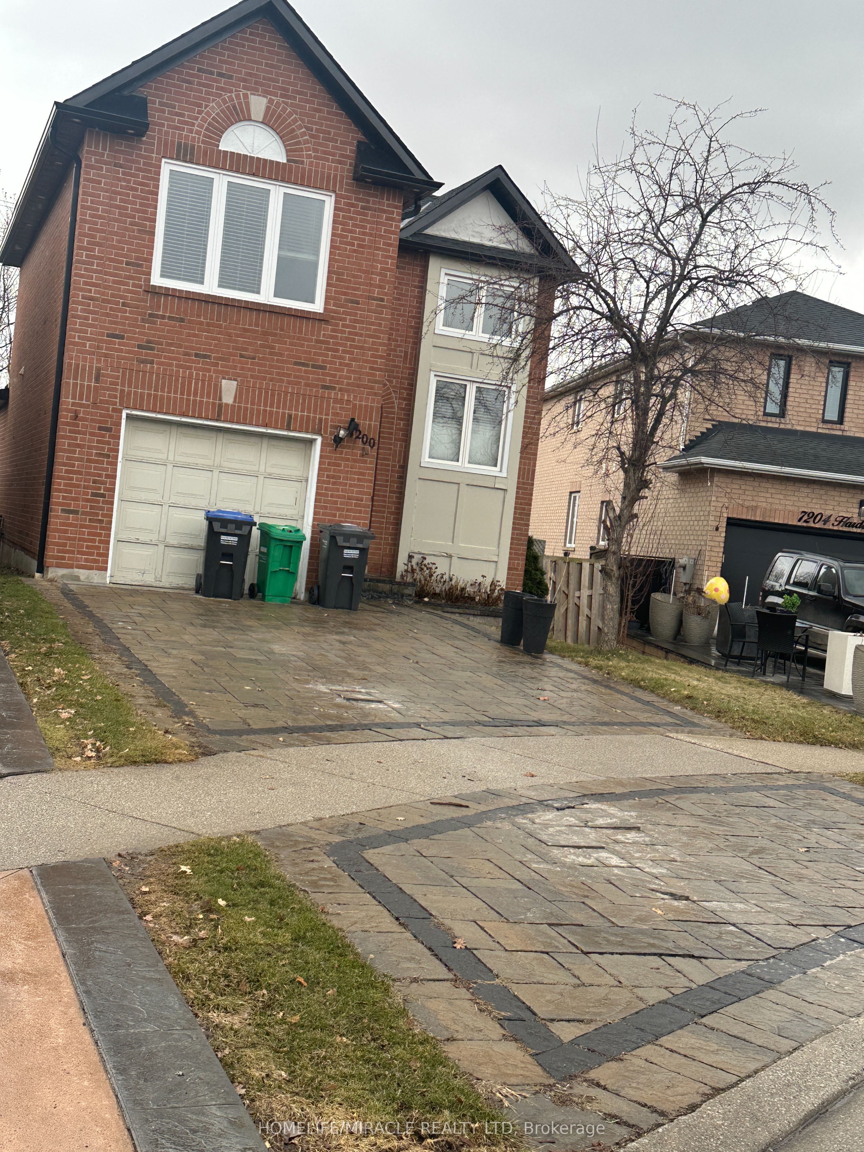 7200 Harding Crescent, Mississauga, ON L5N 6R5 photo 3