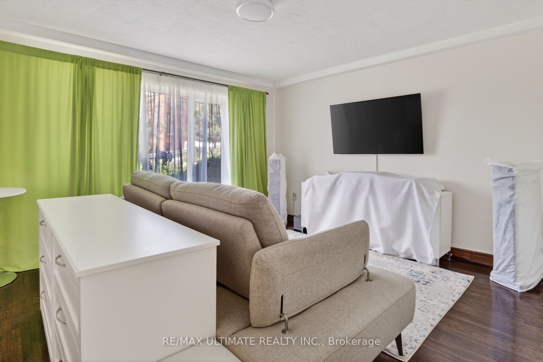 177 Varsity Road, Toronto, ON M6S 4P5 photo 5
