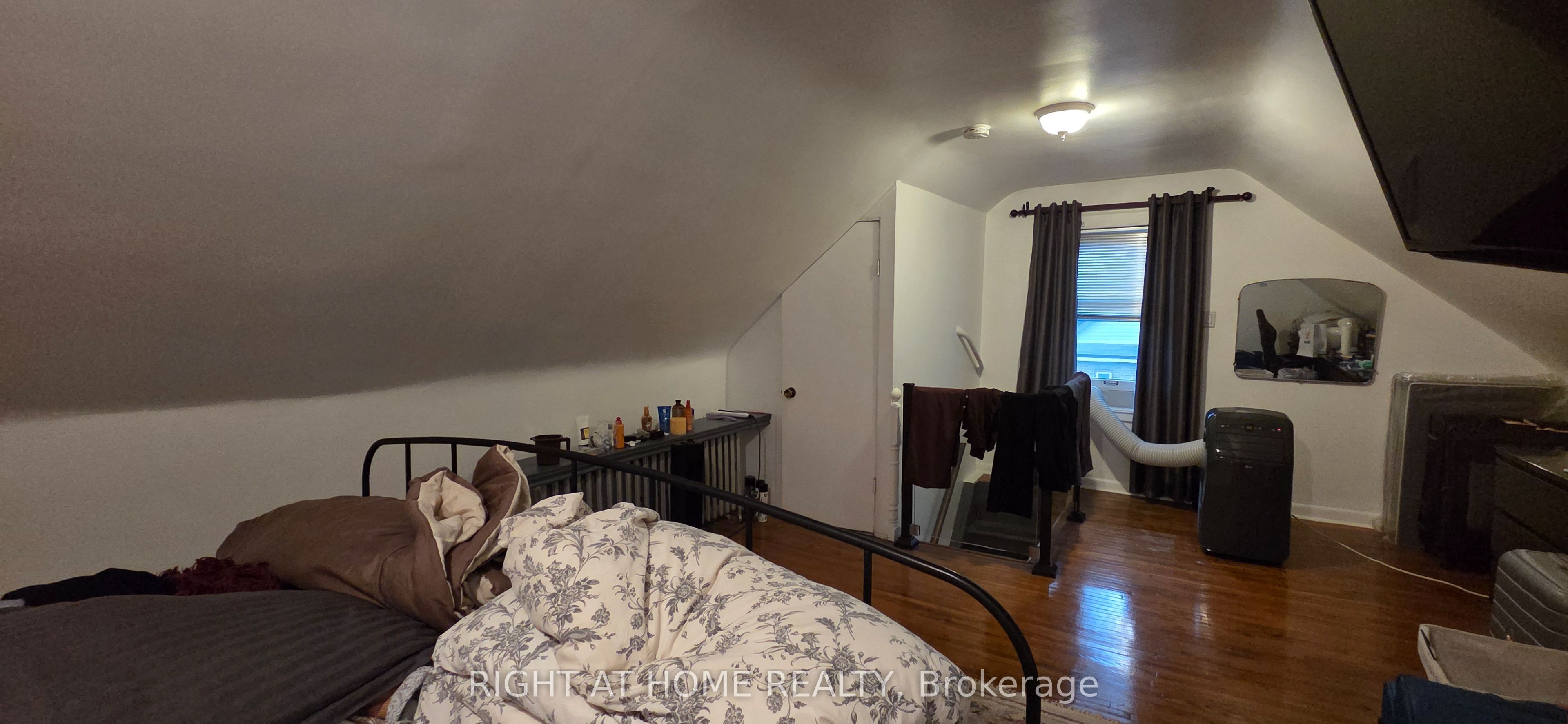 179 Gilmour Avenue, Toronto, ON M6P 3B2 photo 5