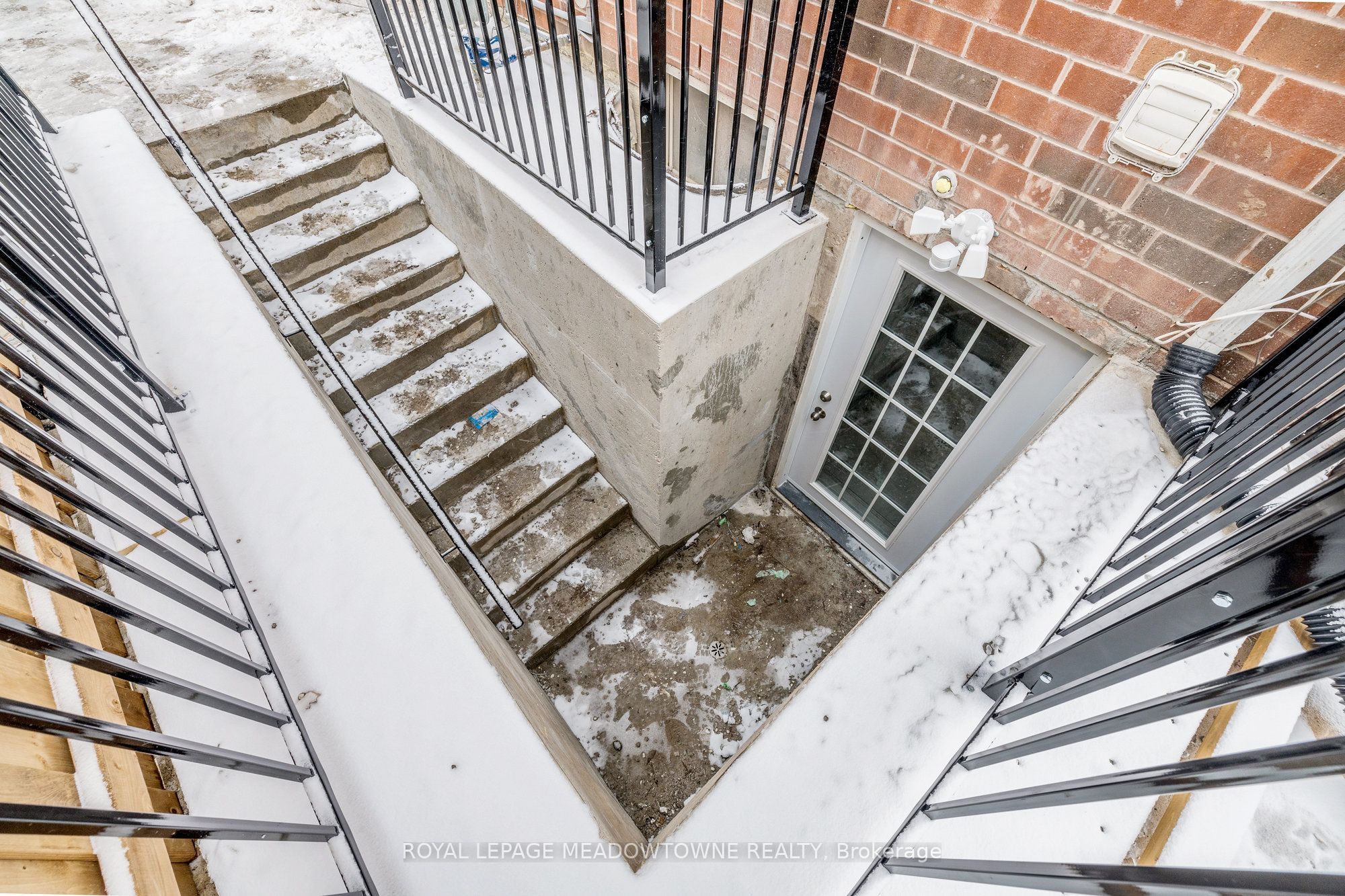 1603 Hume Way Bsmt, Milton, ON L9T 6A4 photo 5