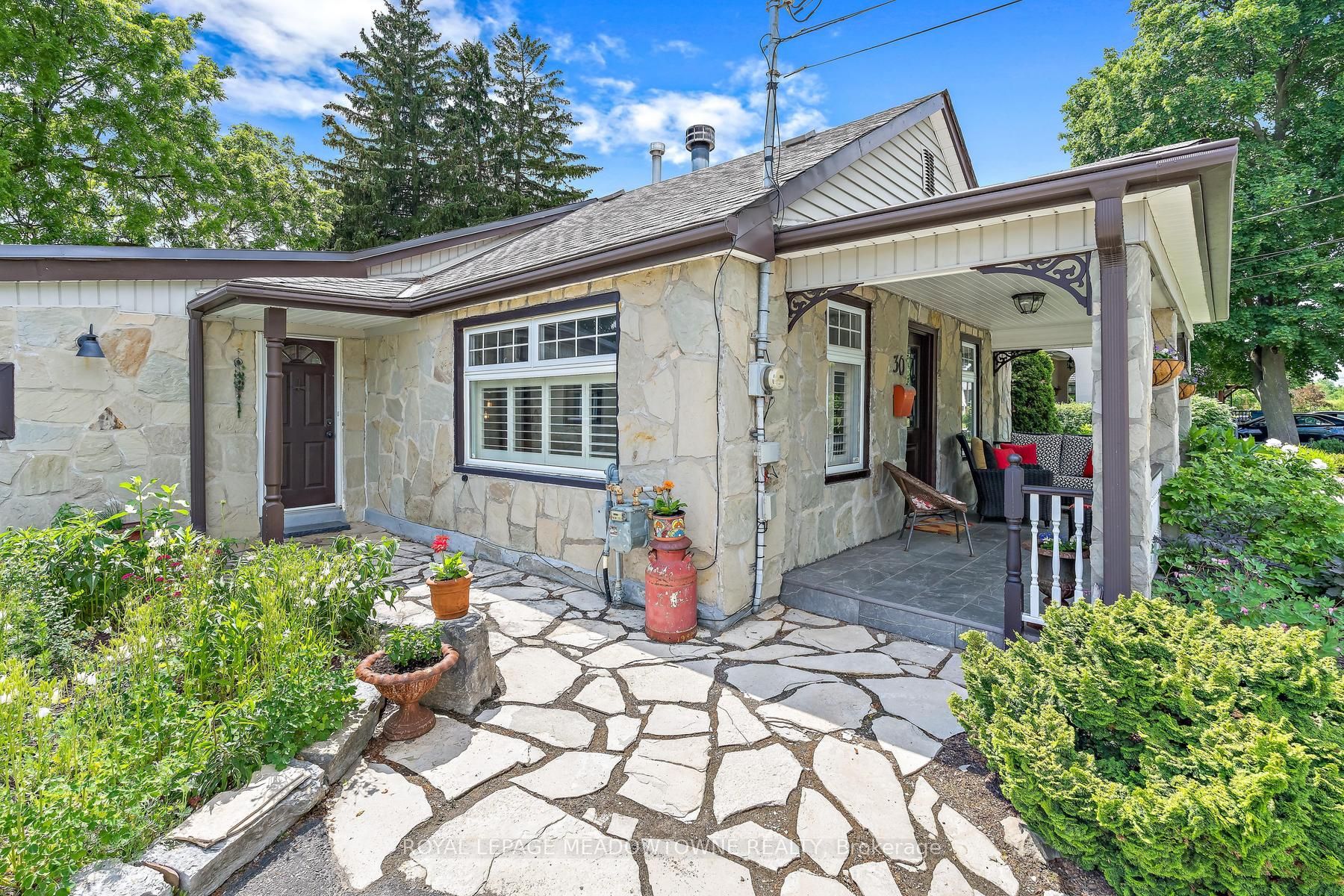 30 Victoria Street, Halton Hills, ON L7G 3N6 photo 3