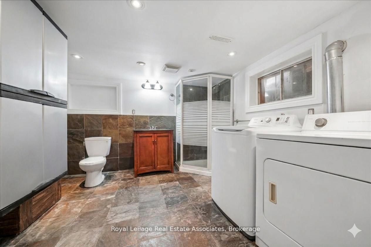1168 Canterbury Road, Mississauga, ON L5G 4A2 photo 3