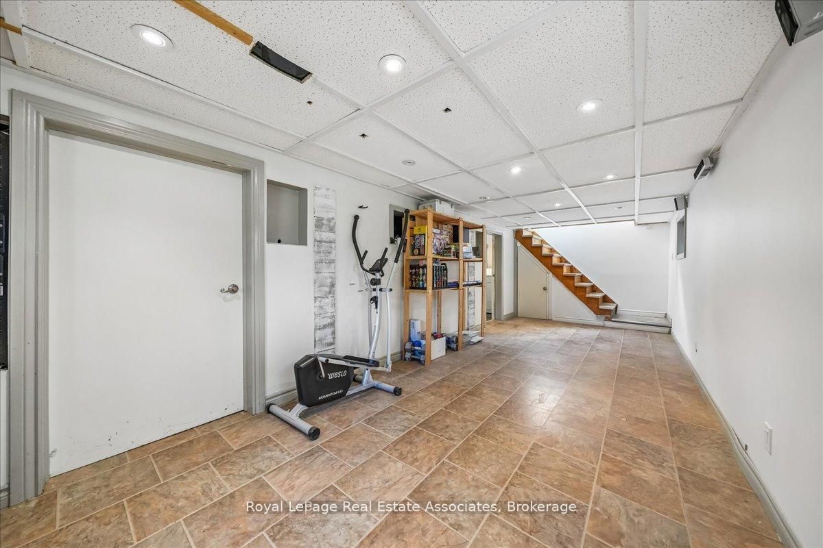 1168 Canterbury Road, Mississauga, ON L5G 4A2 photo 5