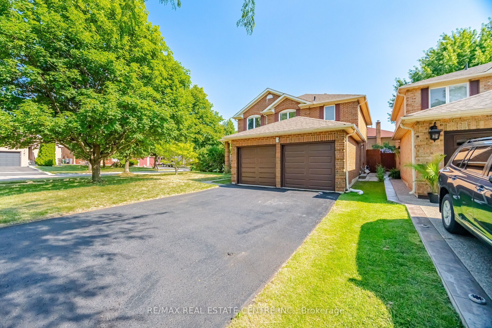 46 Butlermere Drive, Brampton, ON L6Y 4R9 photo 3