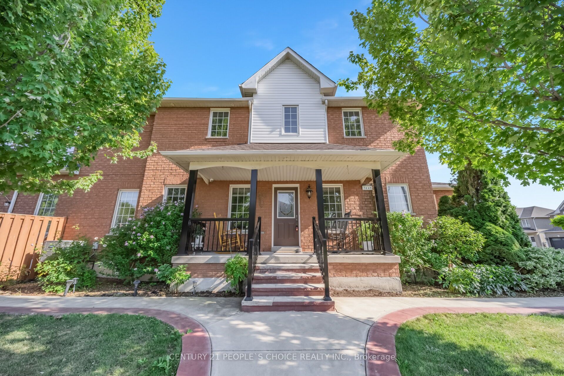7448 Village Walk, Mississauga, ON L5W 2V7 photo 3