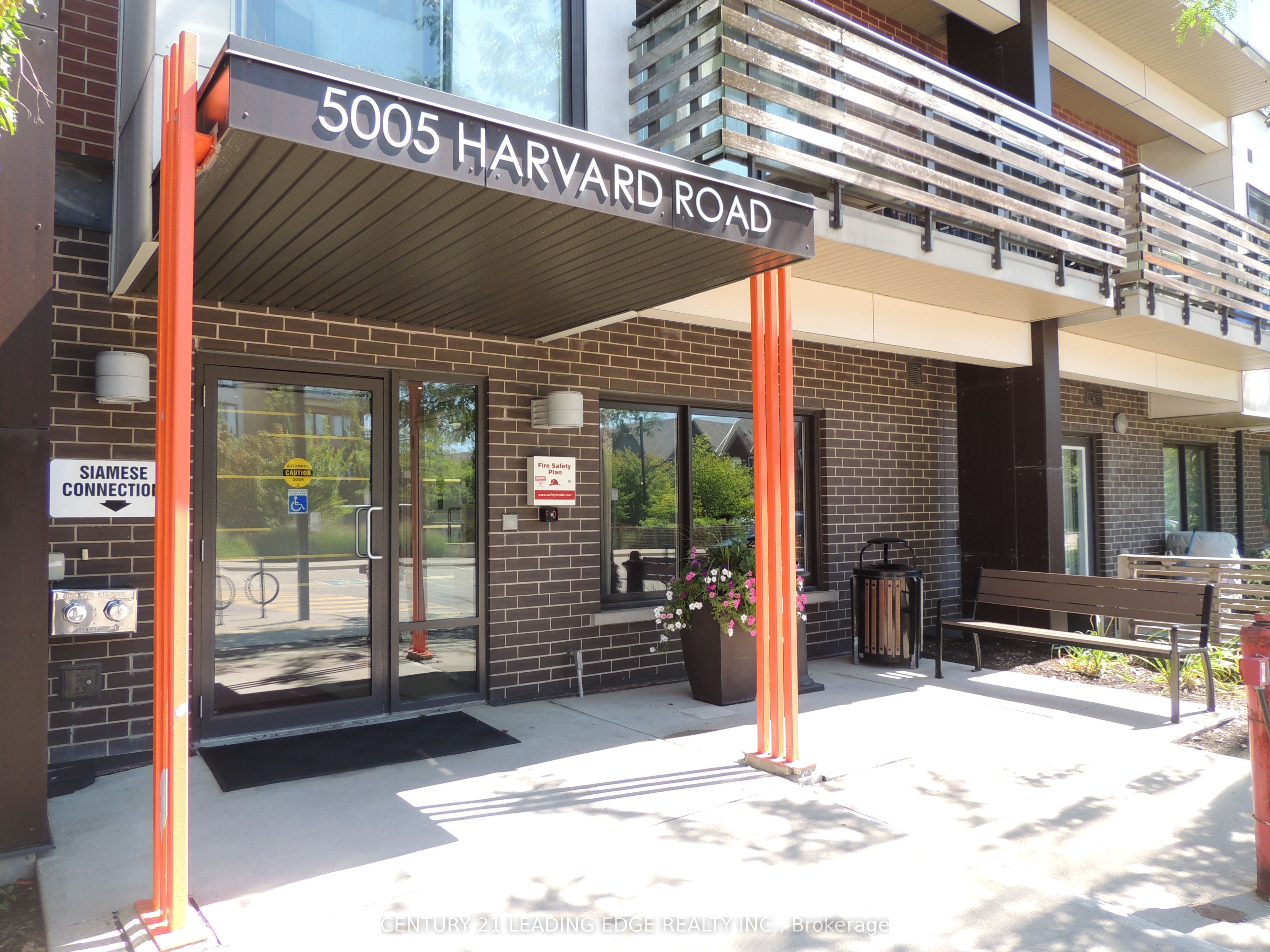 5005 Harvard Road 214, Mississauga, ON L5M 0W5