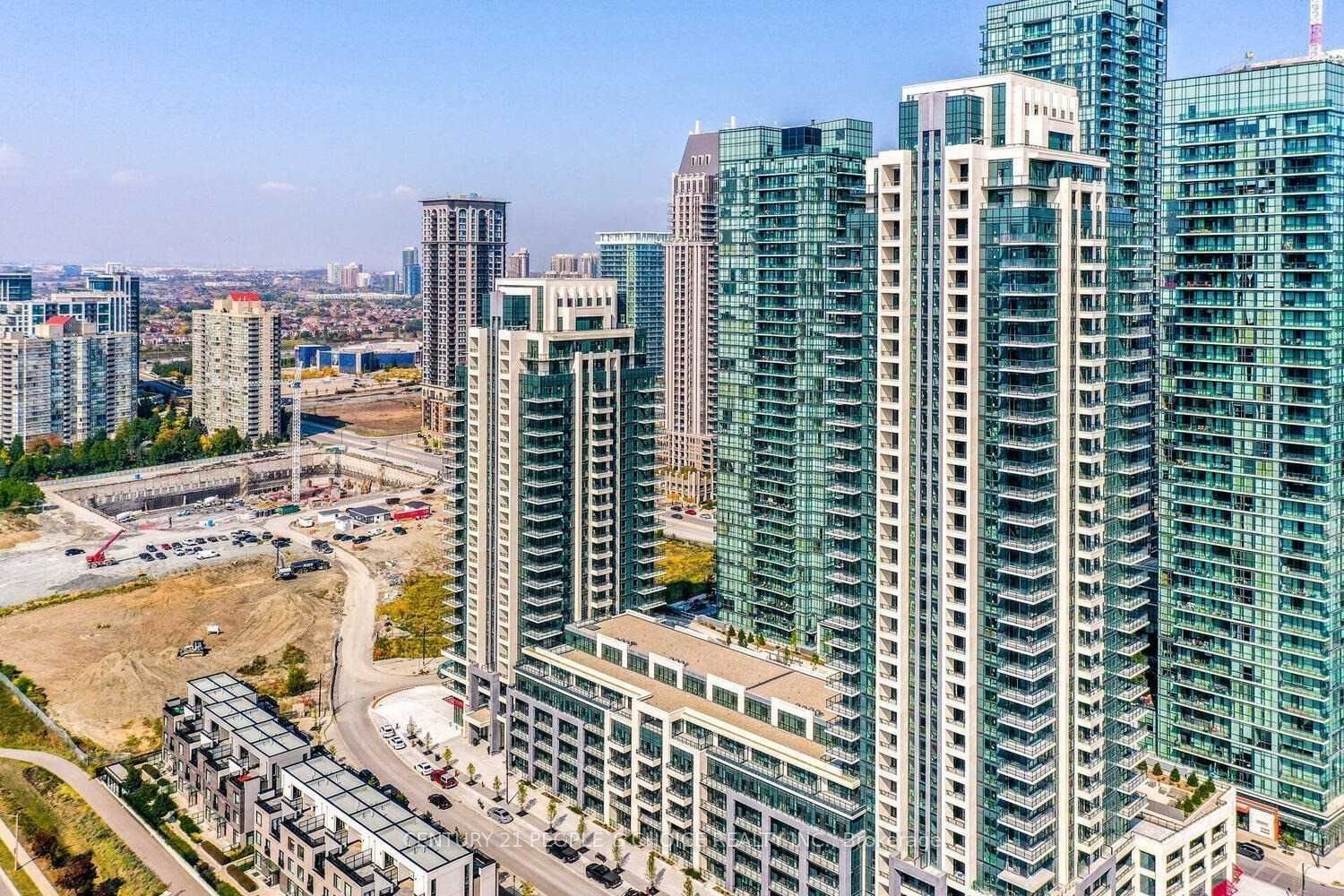 4055 Parkside Village Drive 1821, Mississauga, ON L5B 0K0 photo 2
