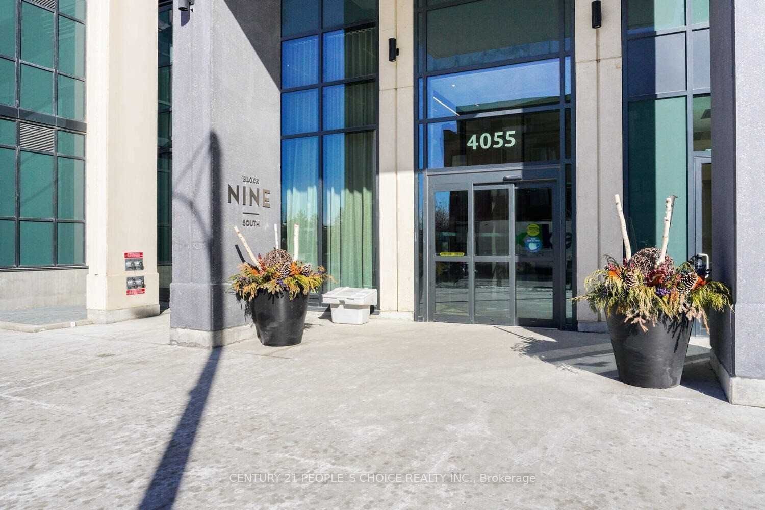 4055 Parkside Village Drive 1821, Mississauga, ON L5B 0K0 photo 5