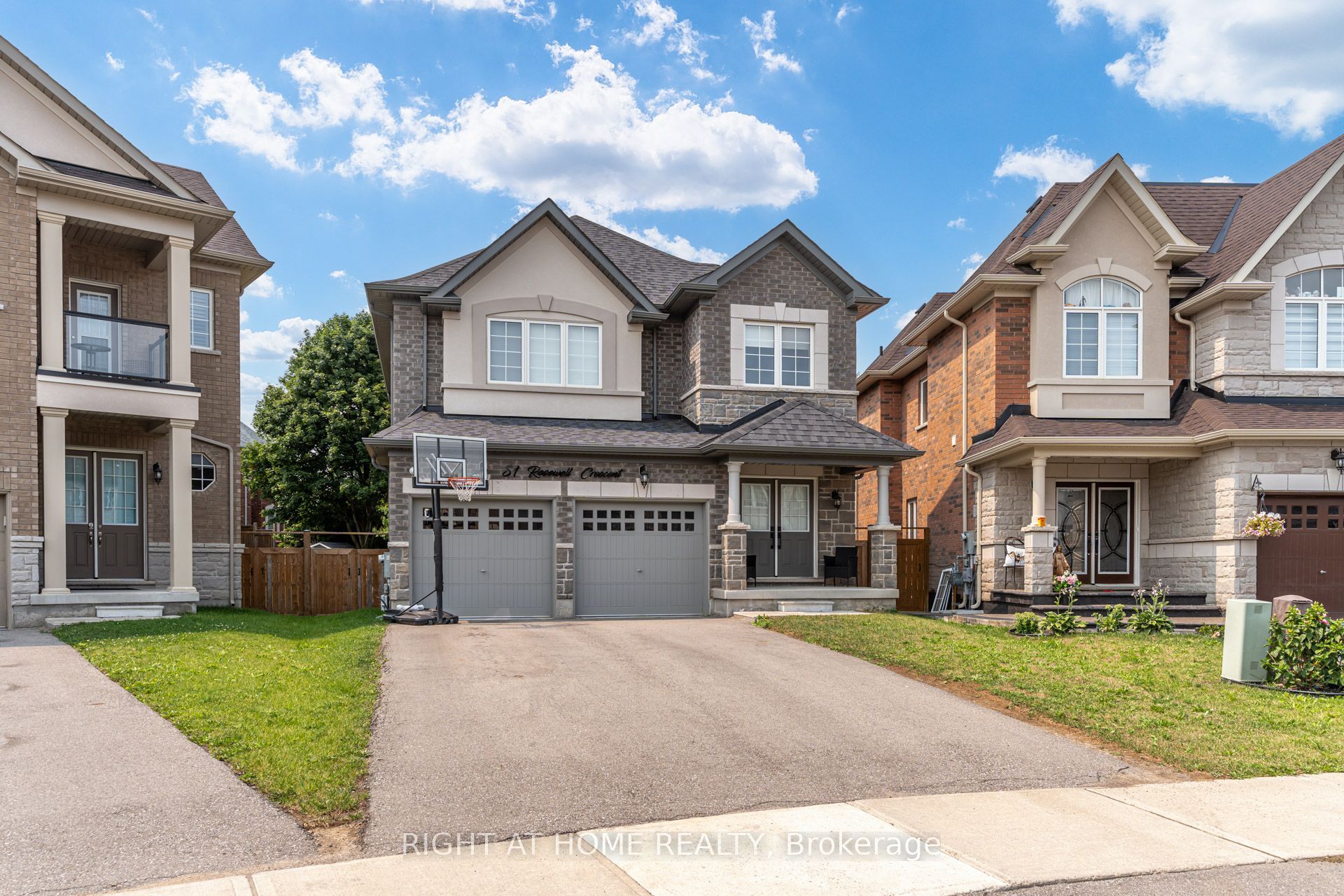 51 Rosewell Crescent, Halton Hills, ON L7G 0N4 photo 2