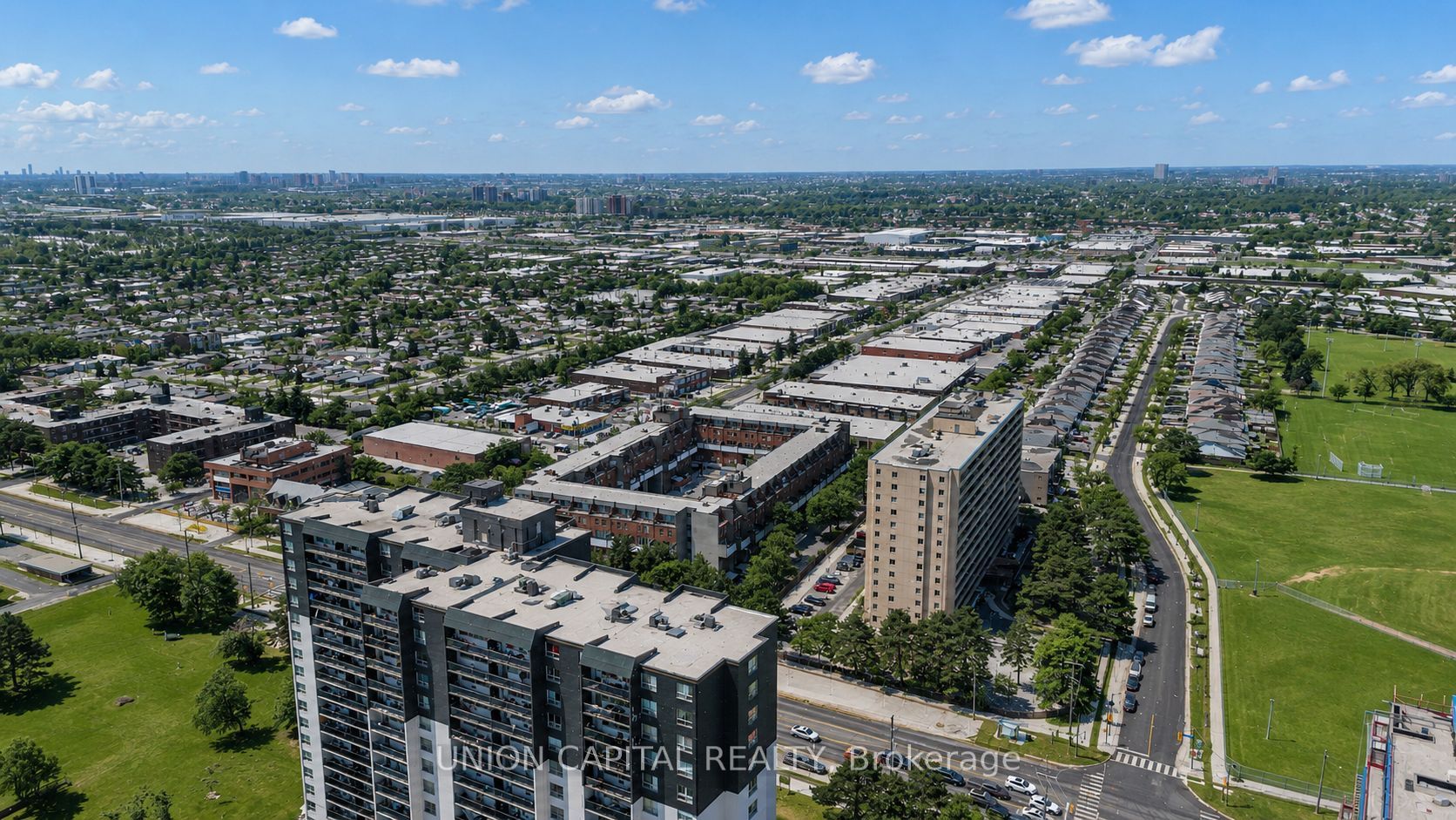 10 Eddystone Avenue 126, Toronto, ON M3N 2T2