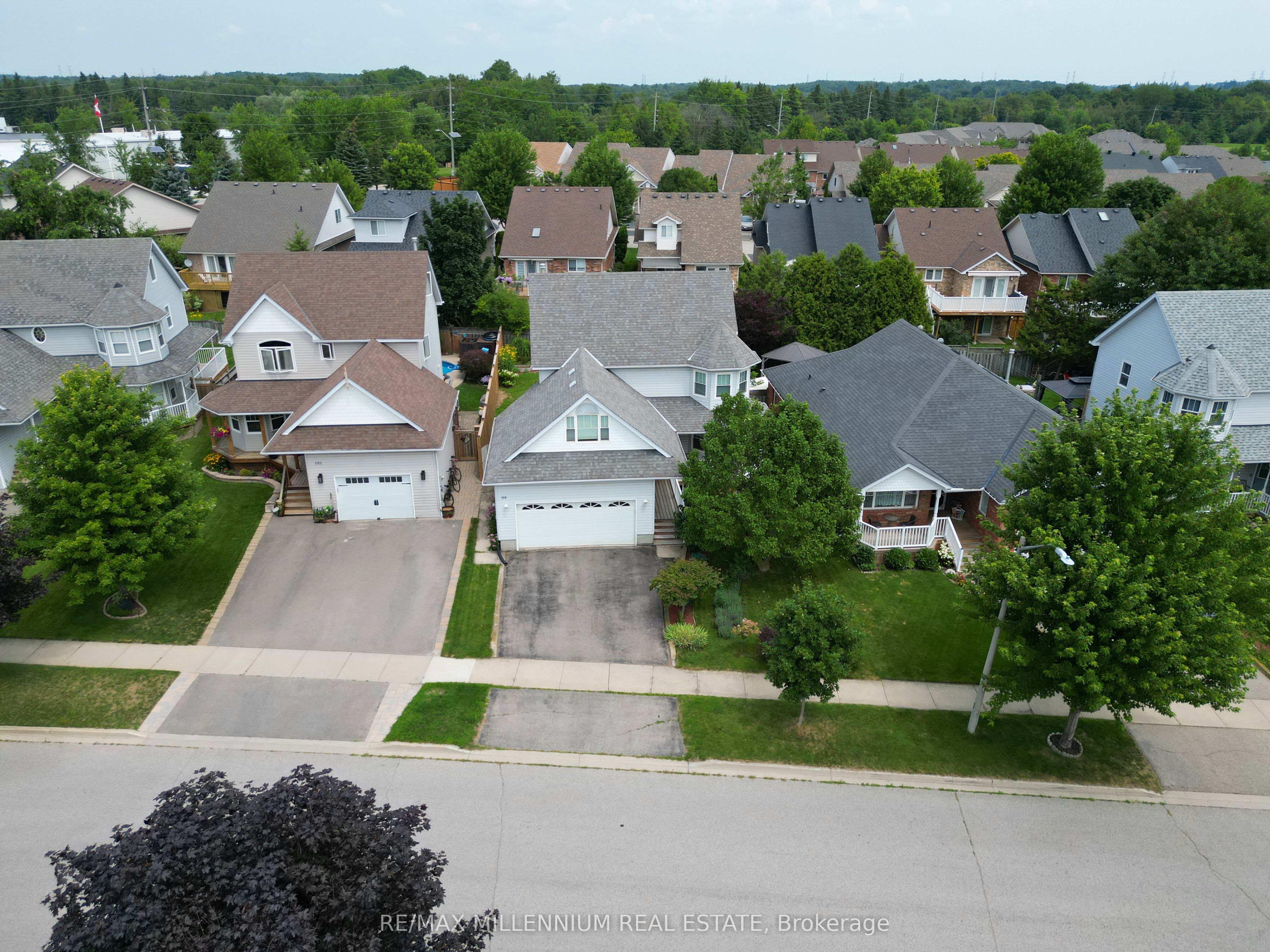 99 Dairy Drive, Halton Hills, ON L7J 2Y1 photo 2