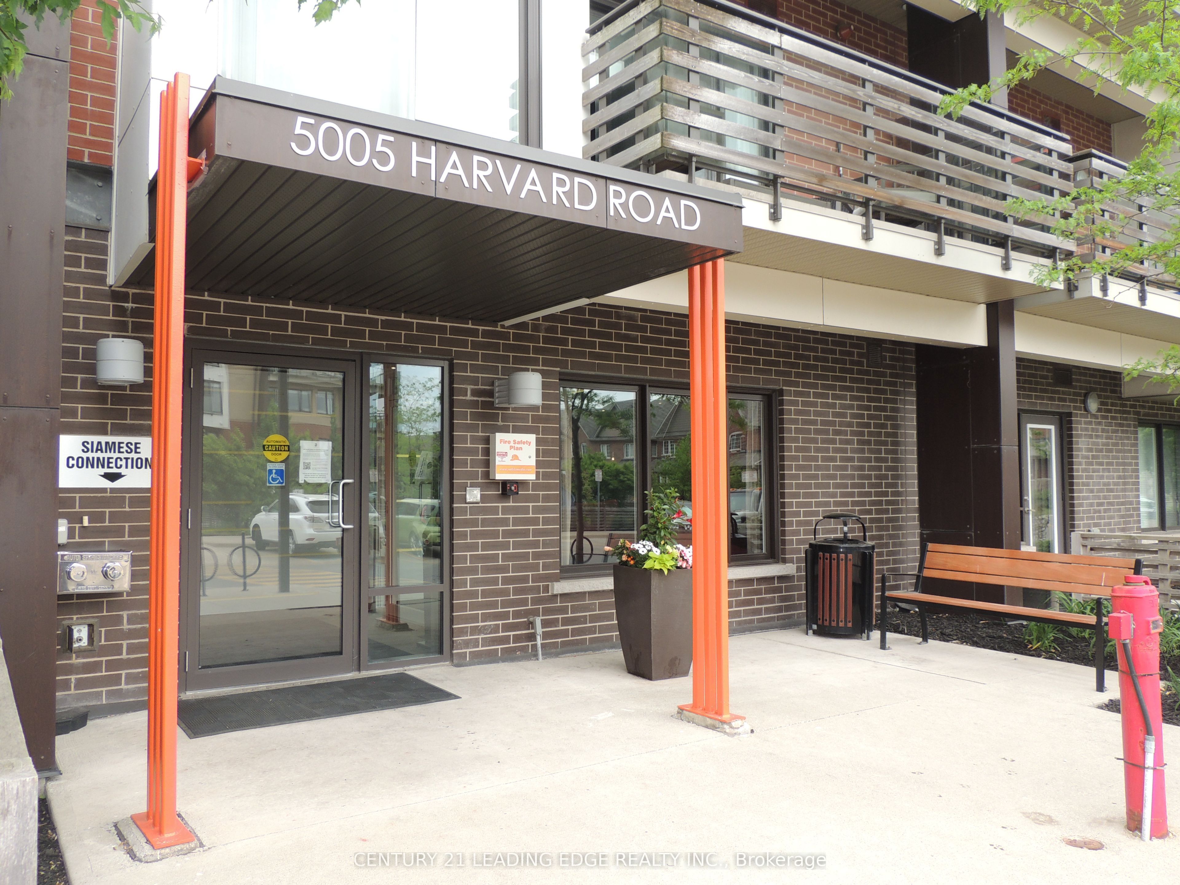 5005 Harvard Road 214, Mississauga, ON L5M 0W5
