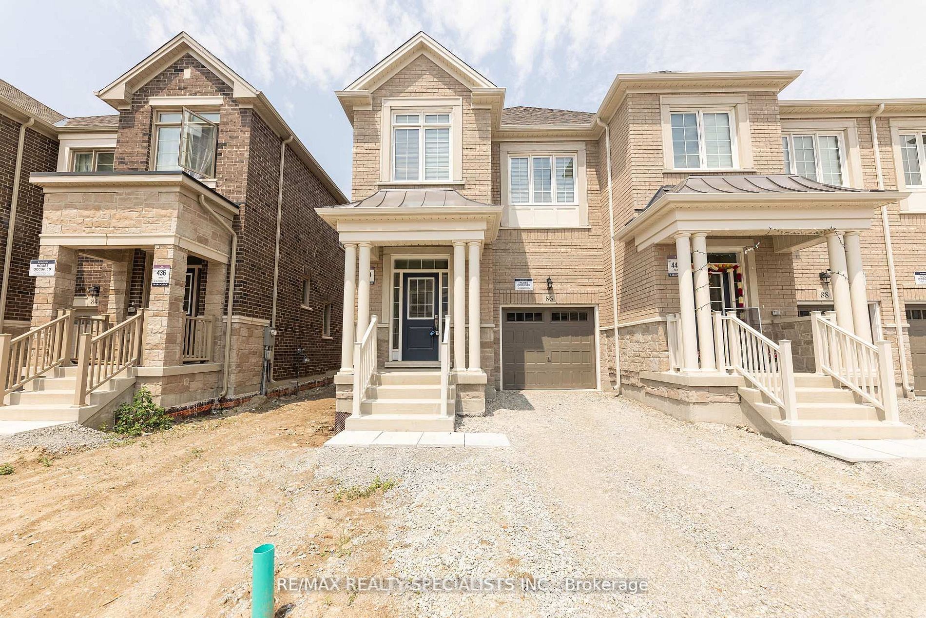 86 Bermondsey Way, Brampton, ON L6Y 6K9 photo 3