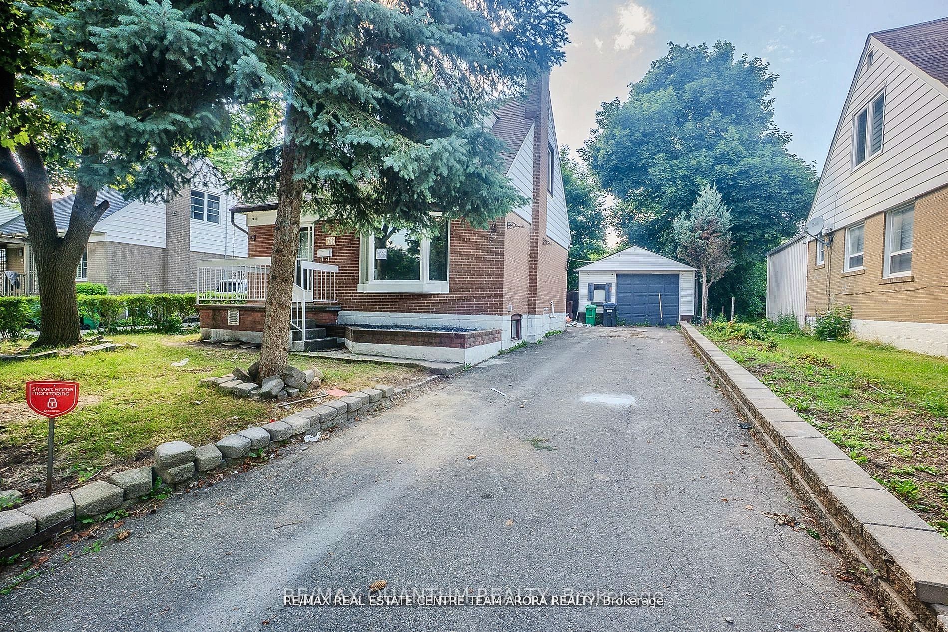 76 McCaul Street, Brampton, ON L6V 1J3 photo 2