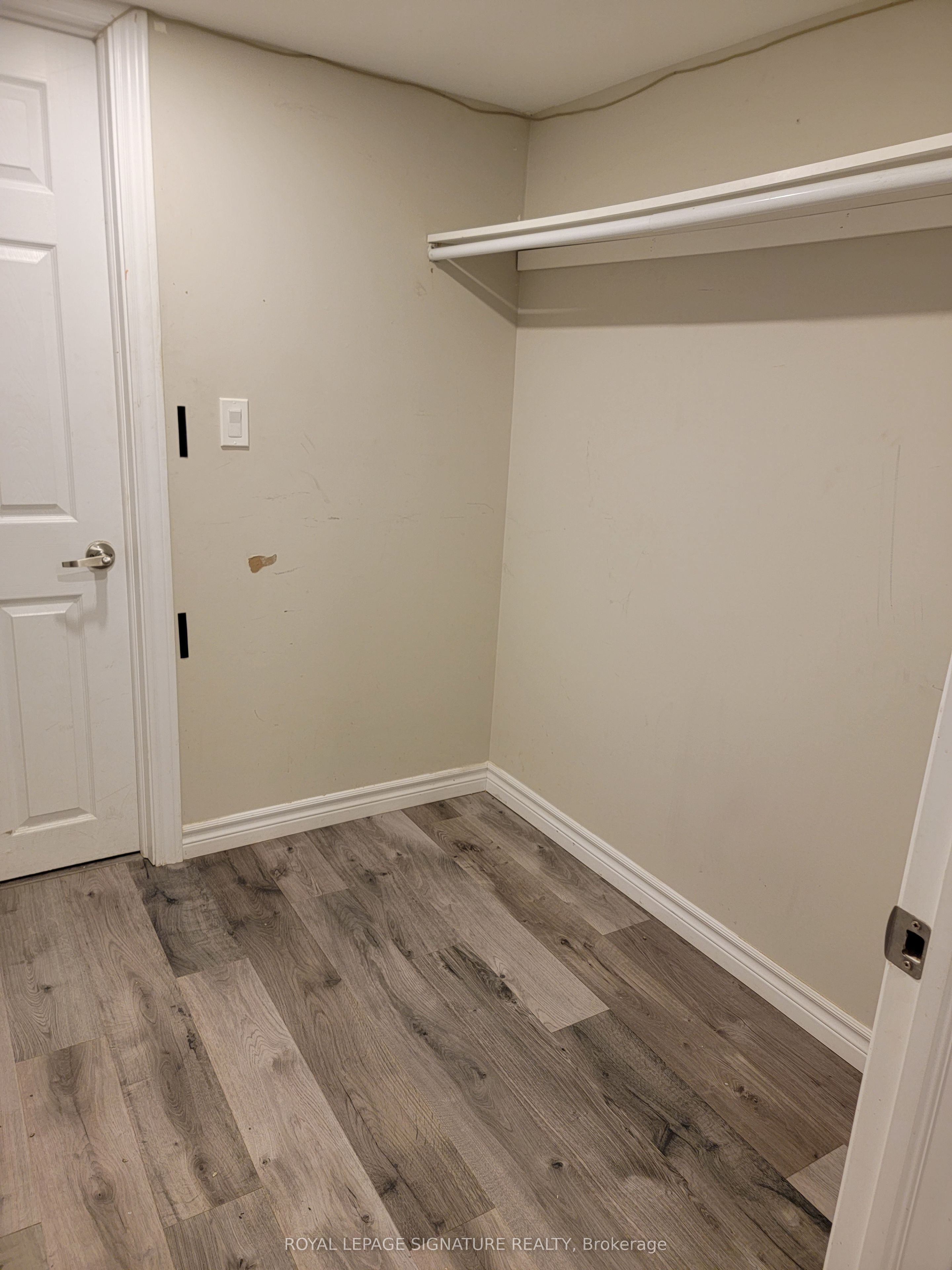 498 Horner Avenue 4, Toronto, ON M8W 2B8 photo 3
