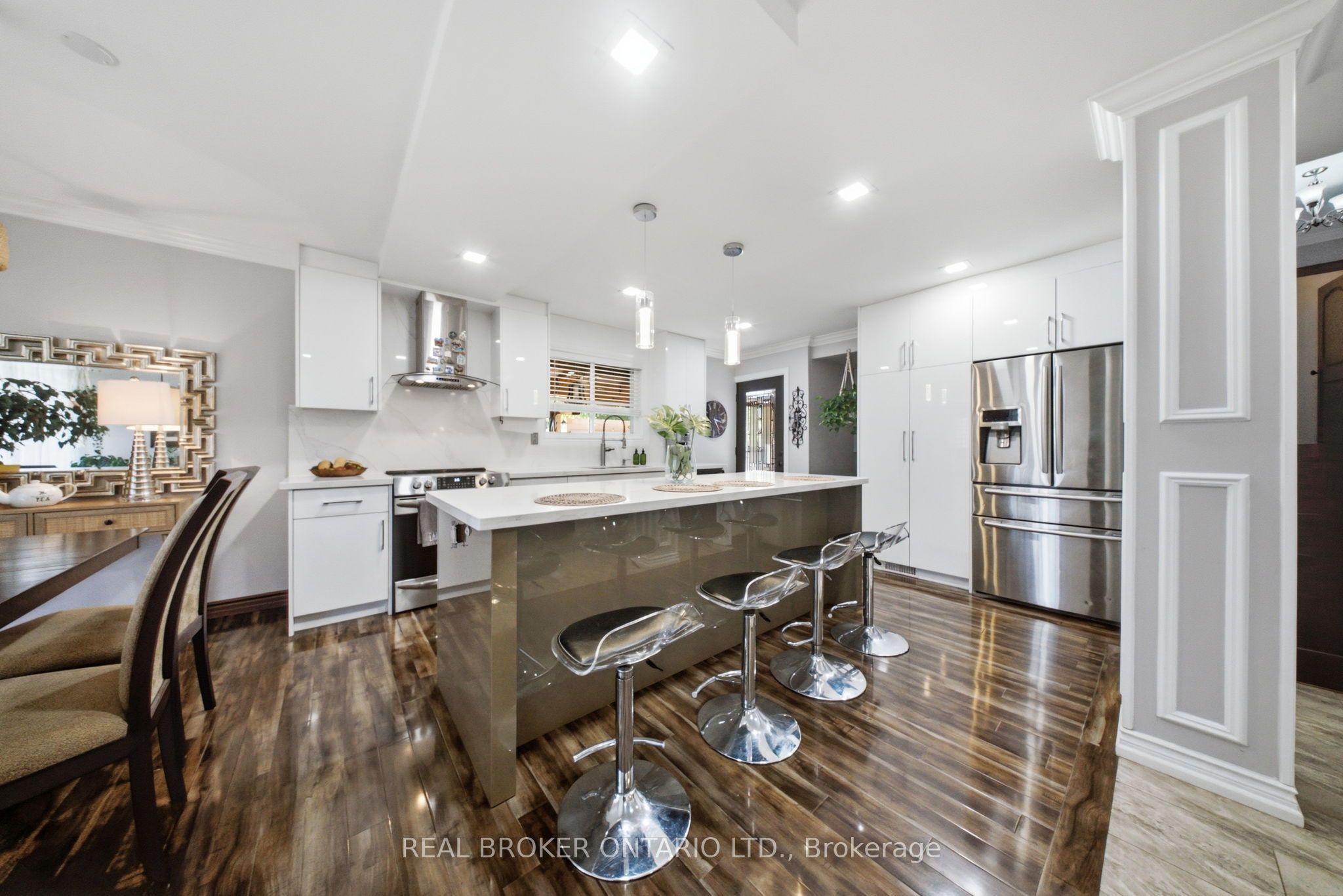 21 Kendleton Drive, Toronto, ON M9V 1T9 photo 5