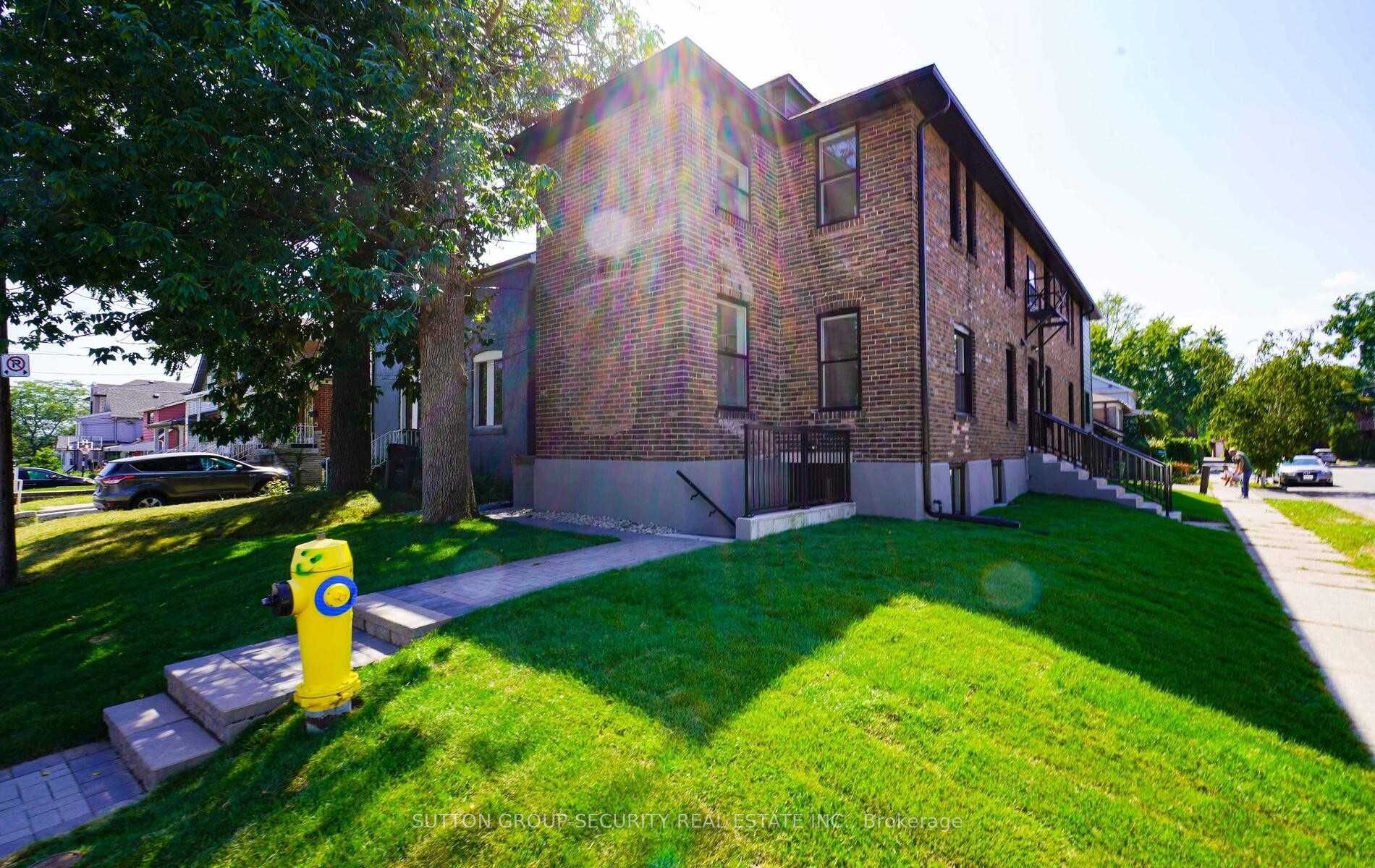 92 Twelfth Street 6, Toronto, ON M8V 5H1 photo 3
