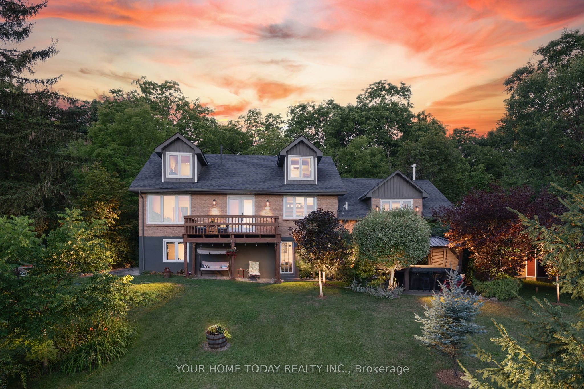 15585 Clayhill Road, Halton Hills, ON L7G 4S8 photo 2