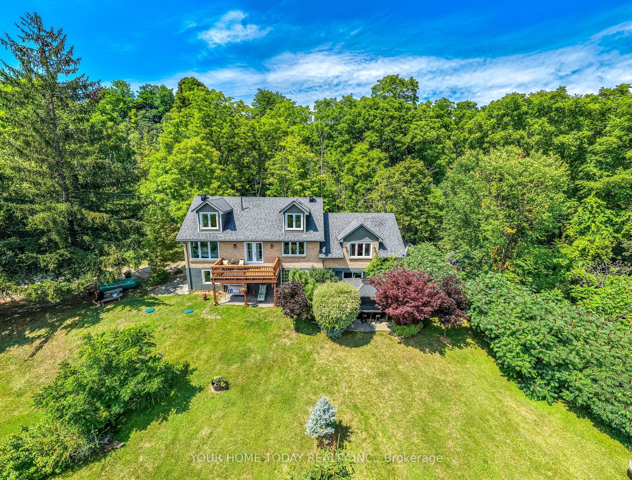 15585 Clayhill Road, Halton Hills, ON L7G 4S8 photo 3