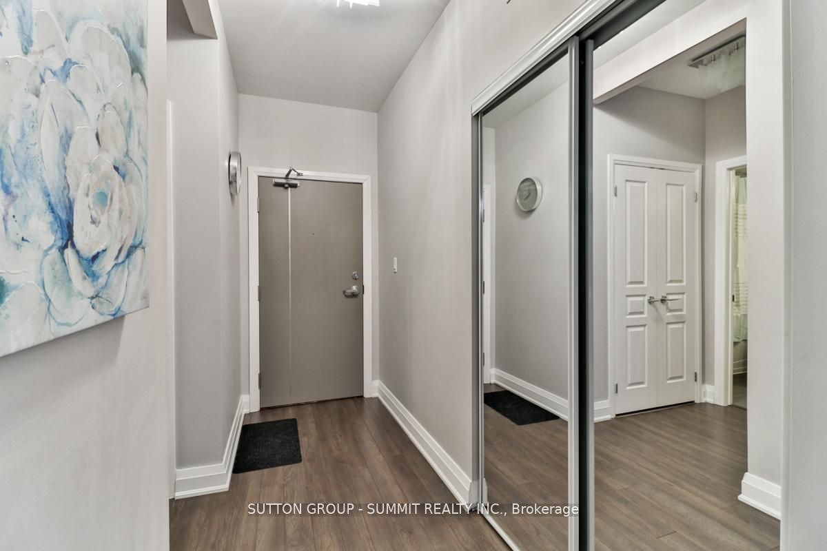 128 Garden Drive 124, Oakville, ON L6K 2W5 photo 3