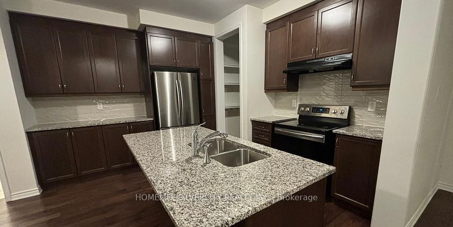 39 Boothill Drive, Brampton, ON L7A 5E4 photo 4