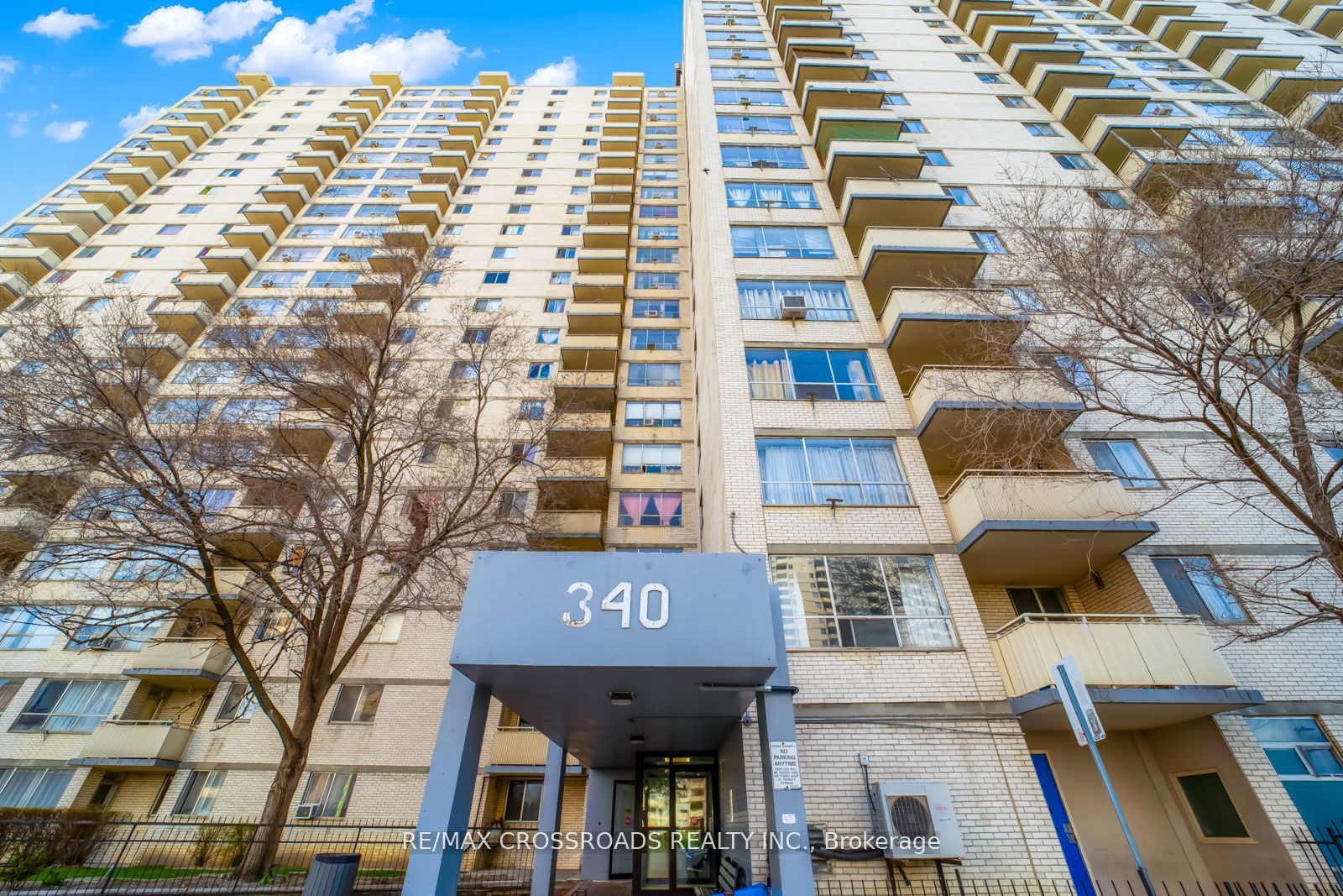 340 Dixon Road 1208, Toronto, ON M9R 1T1 photo 2