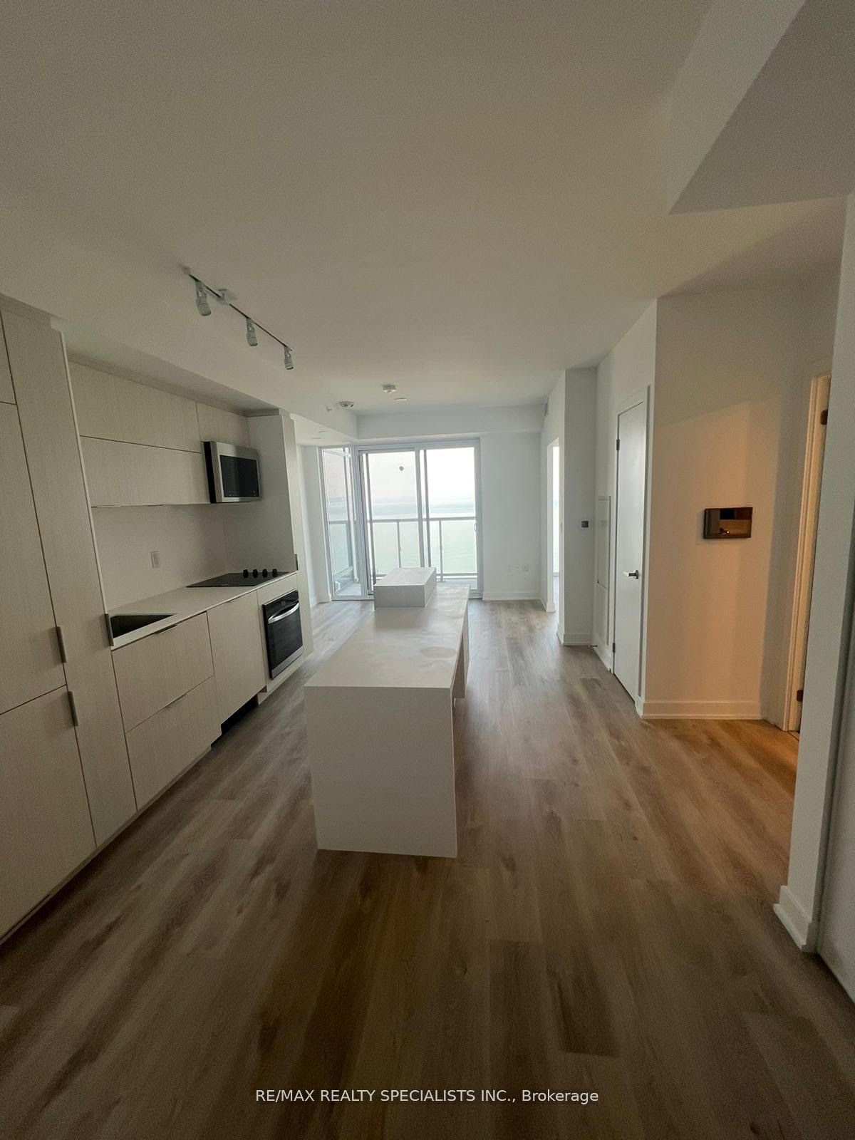 370 Martha Street S 1206, Burlington, ON L7R 0G9 photo 5