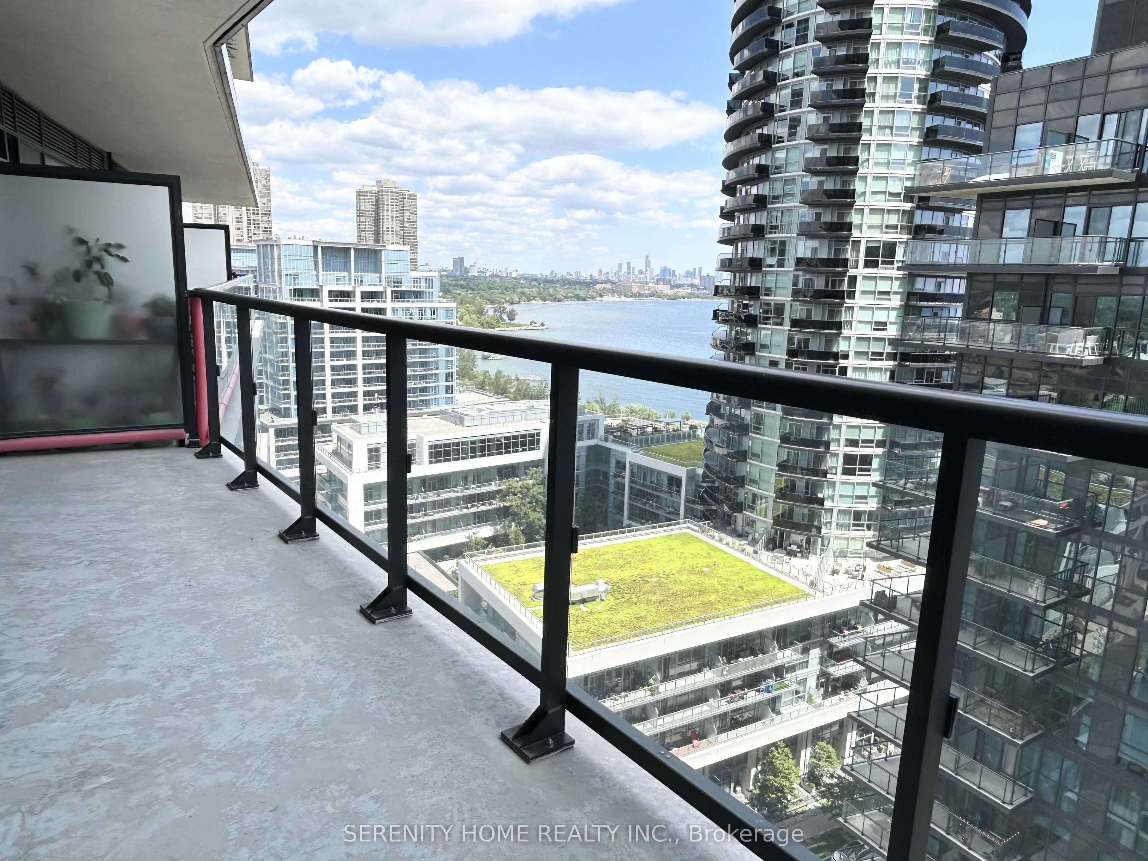 38 Annie Craig Drive 1604, Toronto, ON M8V 0G9 photo 4