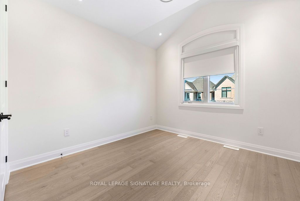 1191 Onyx Trail, Oakville, ON L6H 8A6 photo 5