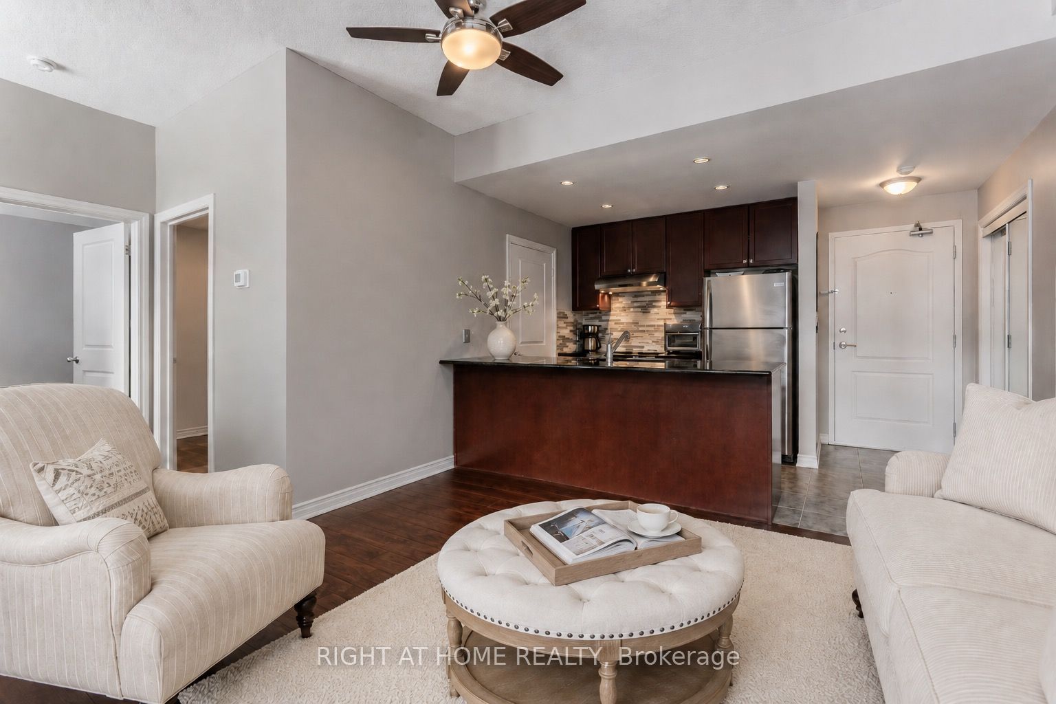 5327 Upper Middle Road 205, Burlington, ON L7L 0E9 photo 3