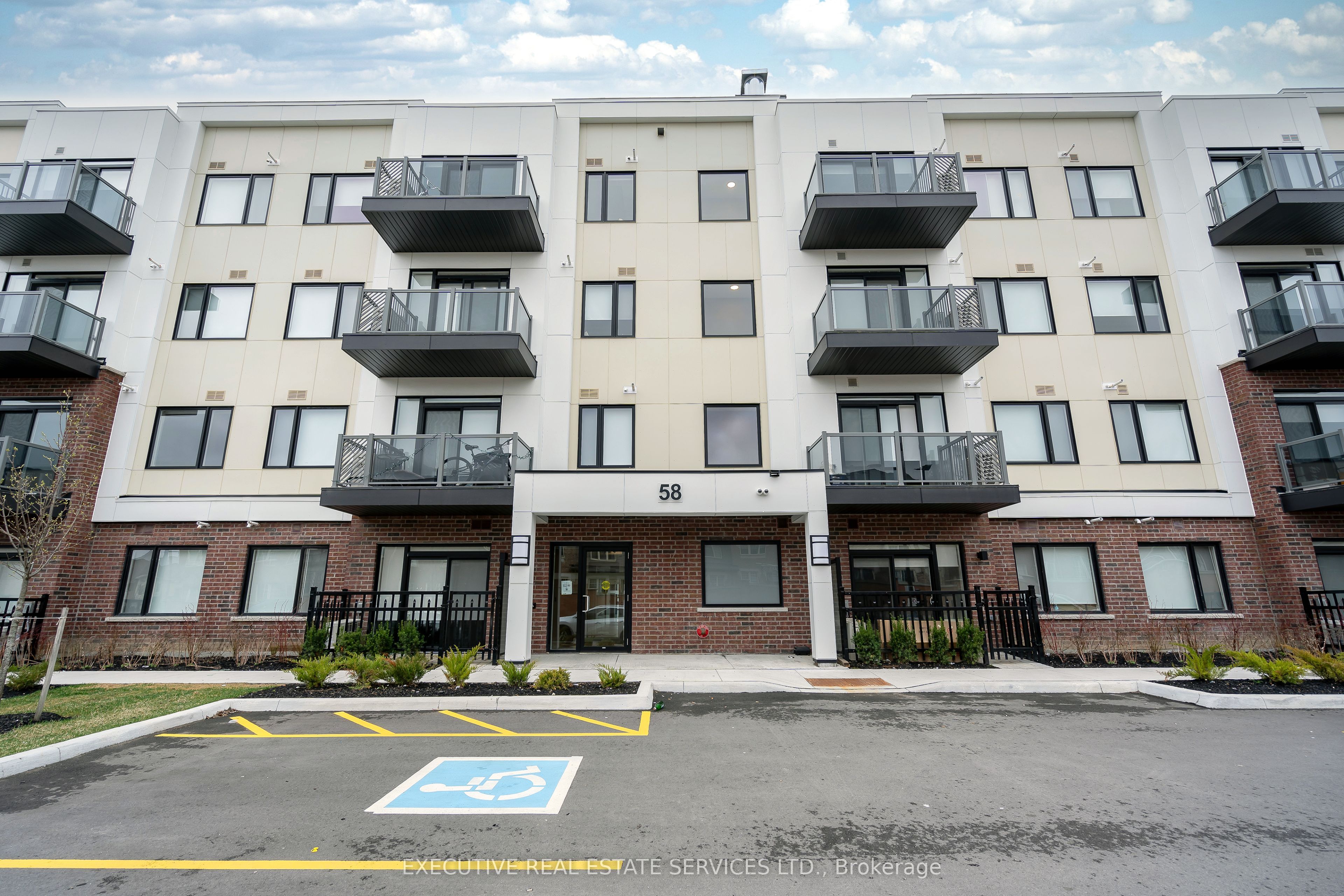 58 Sky Harbour Drive 402, Brampton, ON L6Y 6J1 photo 4