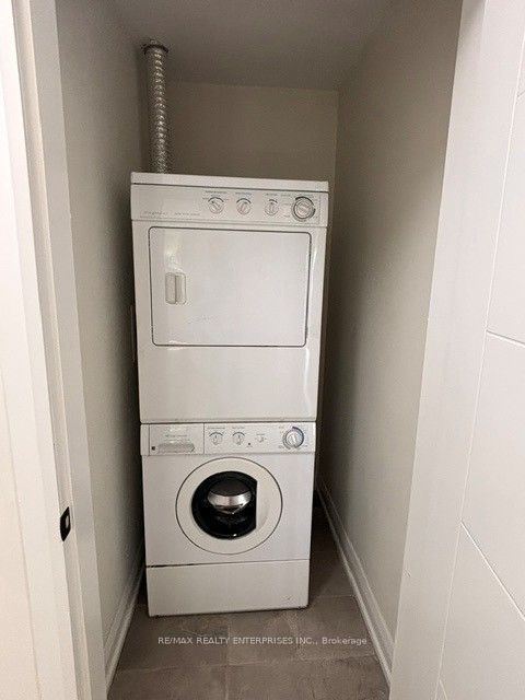 5035 Oscar Peterson Boulevard 106, Mississauga, ON L5M 0P4 photo 3