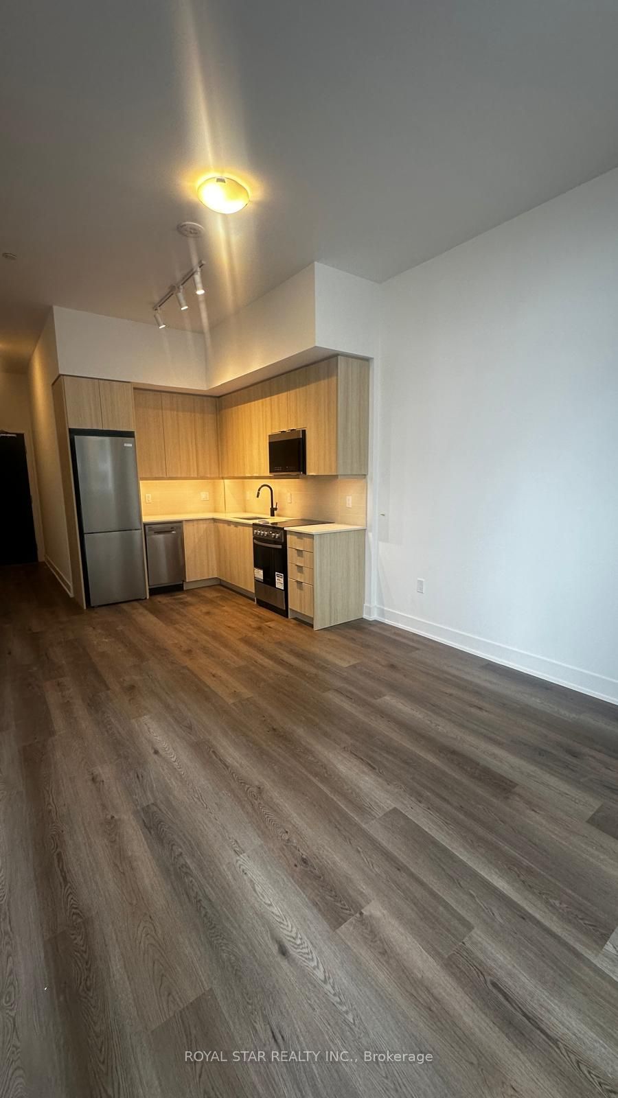 115 Nipissing Road 308A, Milton, ON L9T 1R3 photo 4