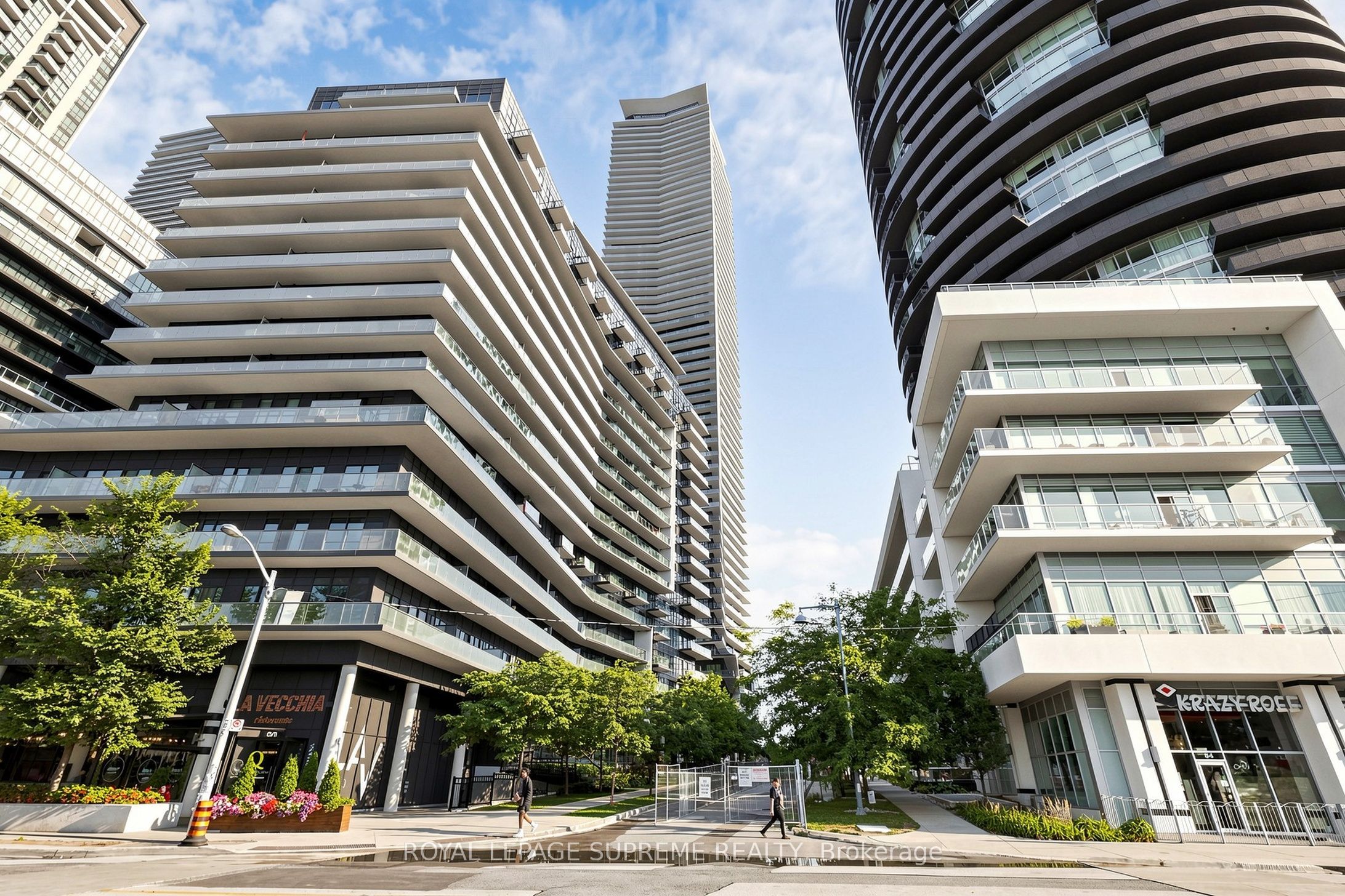 38 Annie Craig Drive 2708, Toronto, ON M8V 0A8 photo 2