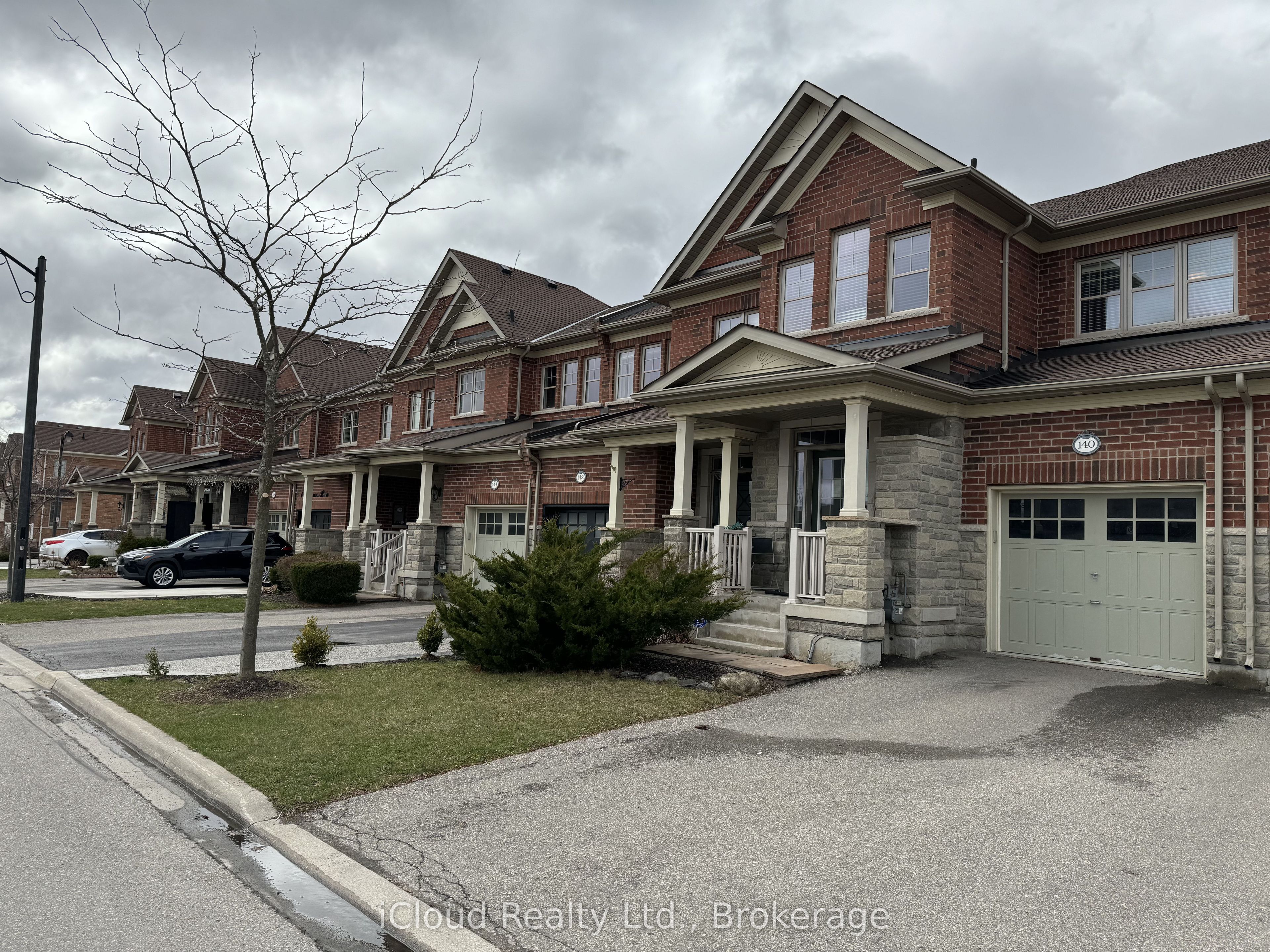 140 Duncan Lane, Milton, ON L9T 3X3 photo 2