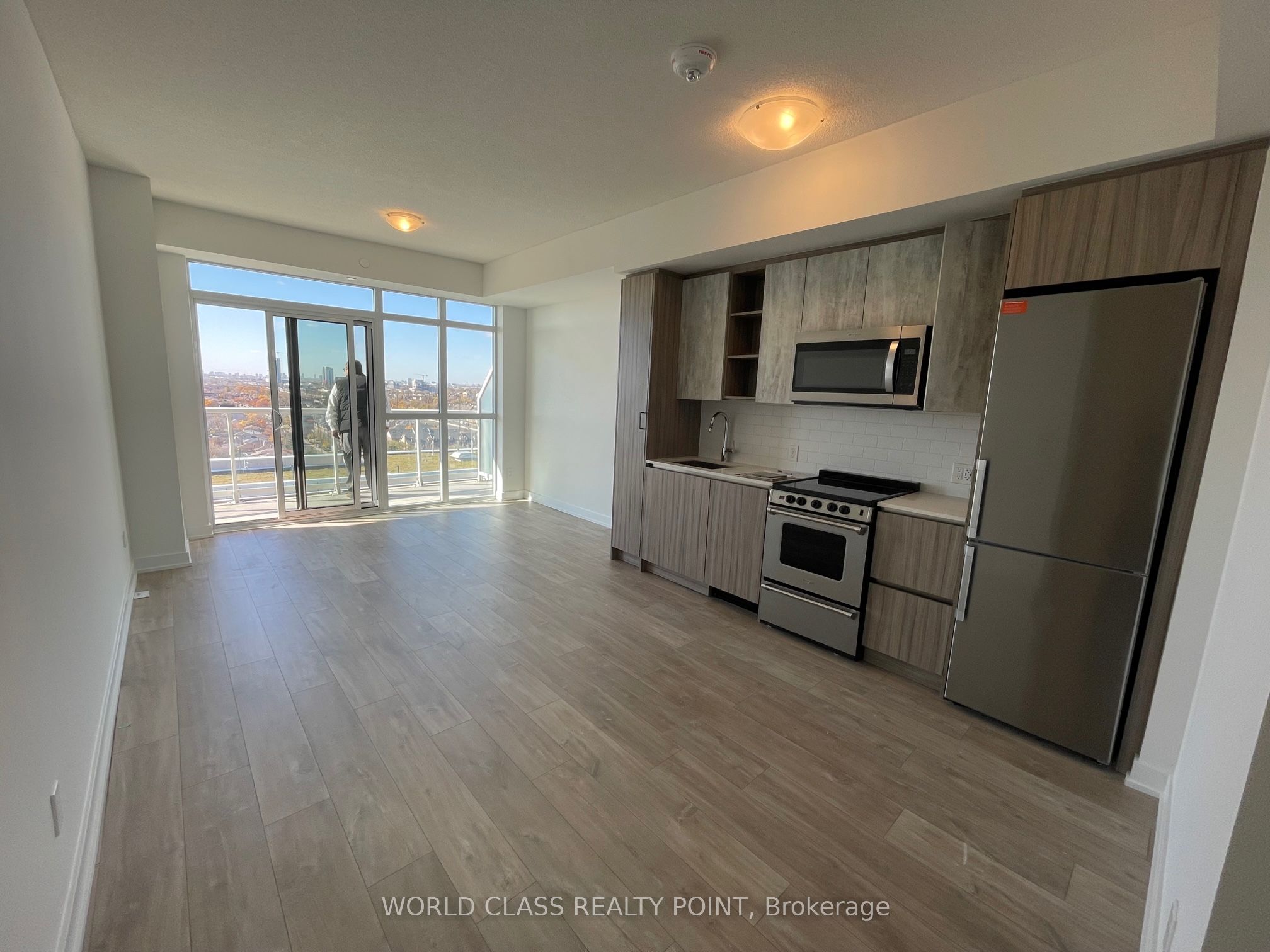 251 Manitoba Street 1609, Toronto, ON M8Y 0C7 photo 2