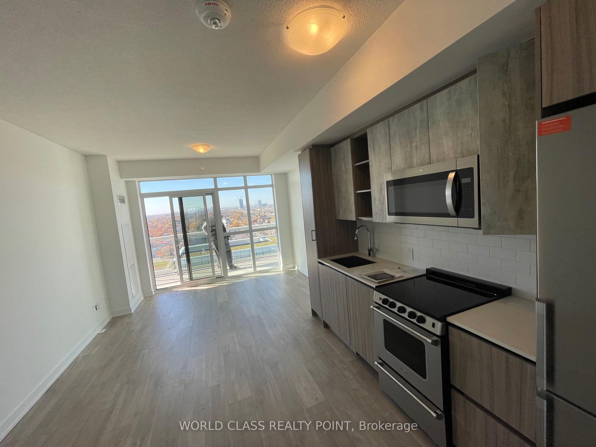 251 Manitoba Street 1609, Toronto, ON M8Y 0C7 photo 4