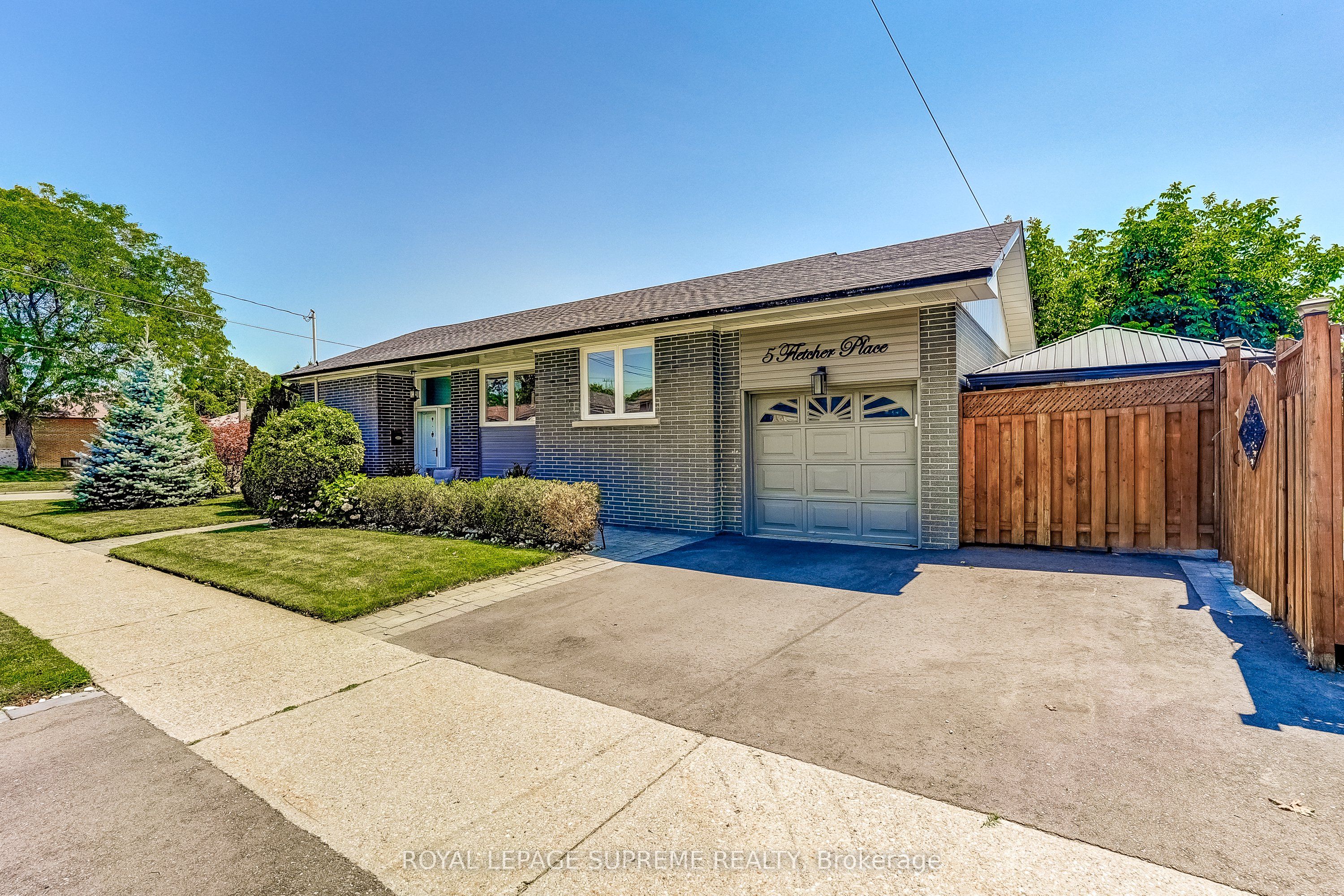 5 Fletcher Place, Toronto, ON M9R 1K7 photo 3