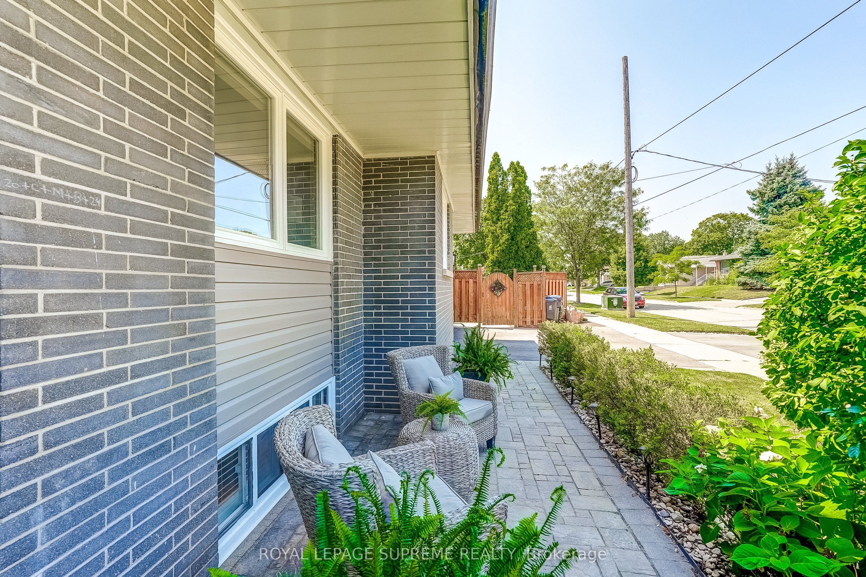 5 Fletcher Place, Toronto, ON M9R 1K7 photo 5