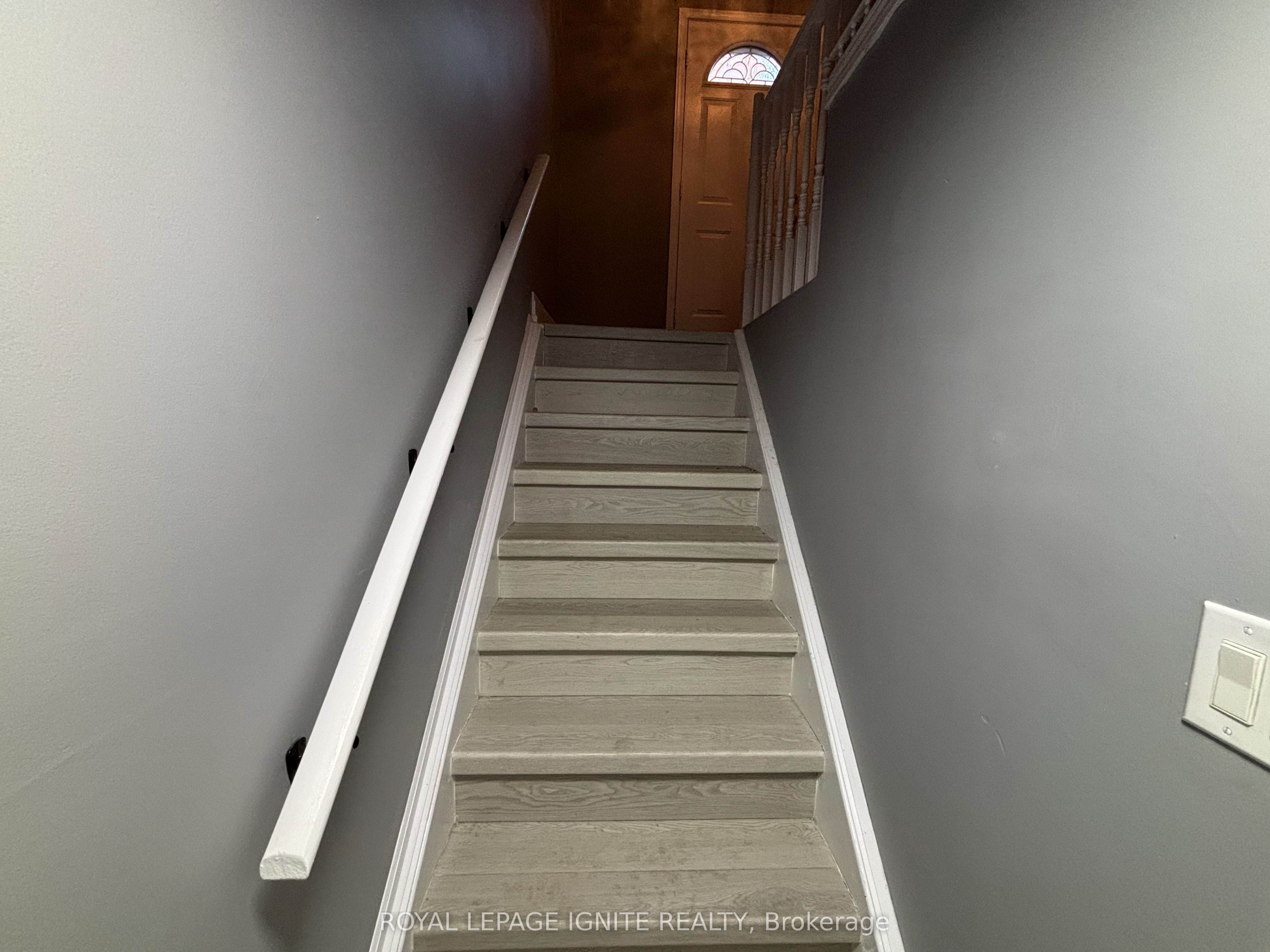308 Callaghan Crescent, Oakville, ON L6H 5H6 photo 2