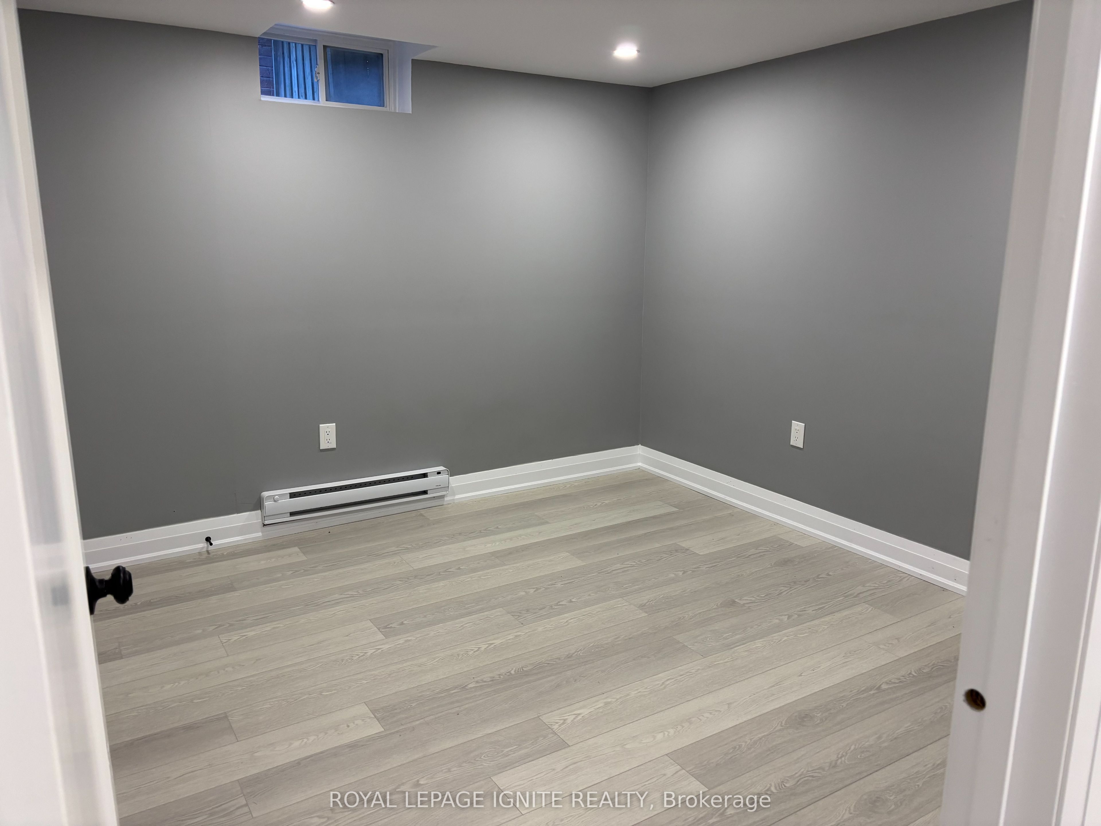 308 Callaghan Crescent, Oakville, ON L6H 5H6 photo 4