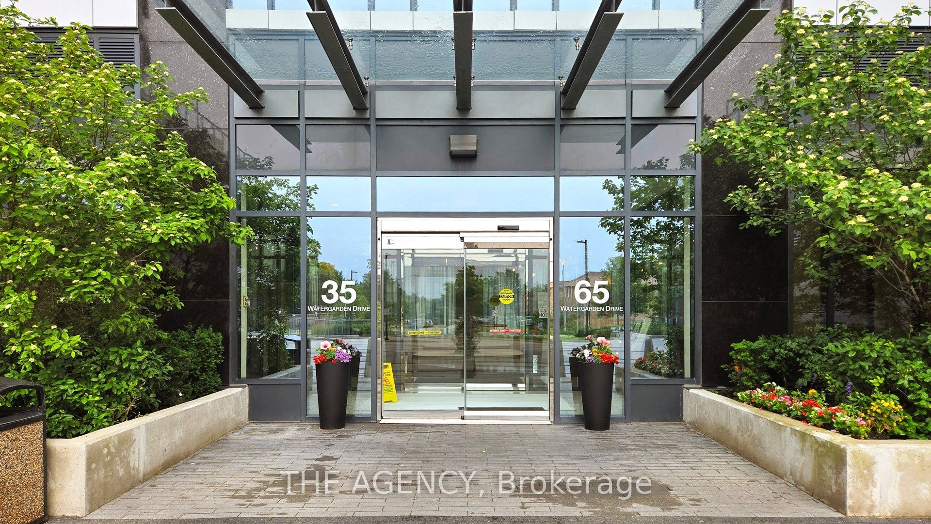 35 Watergarden Drive 820, Mississauga, ON L5R 0G8 photo 5