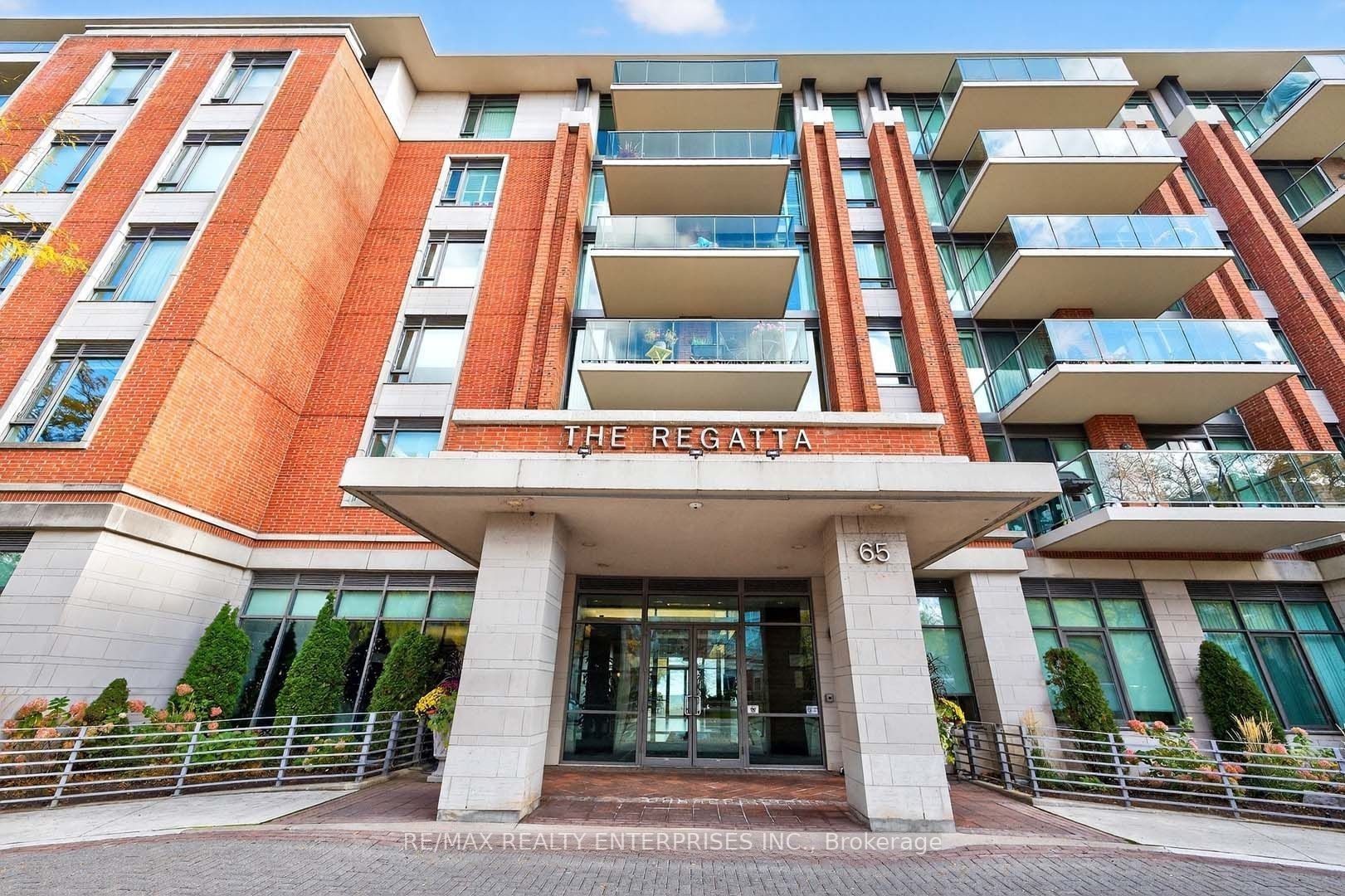 65 Port Street E 503, Mississauga, ON L5G 4V3 photo 3